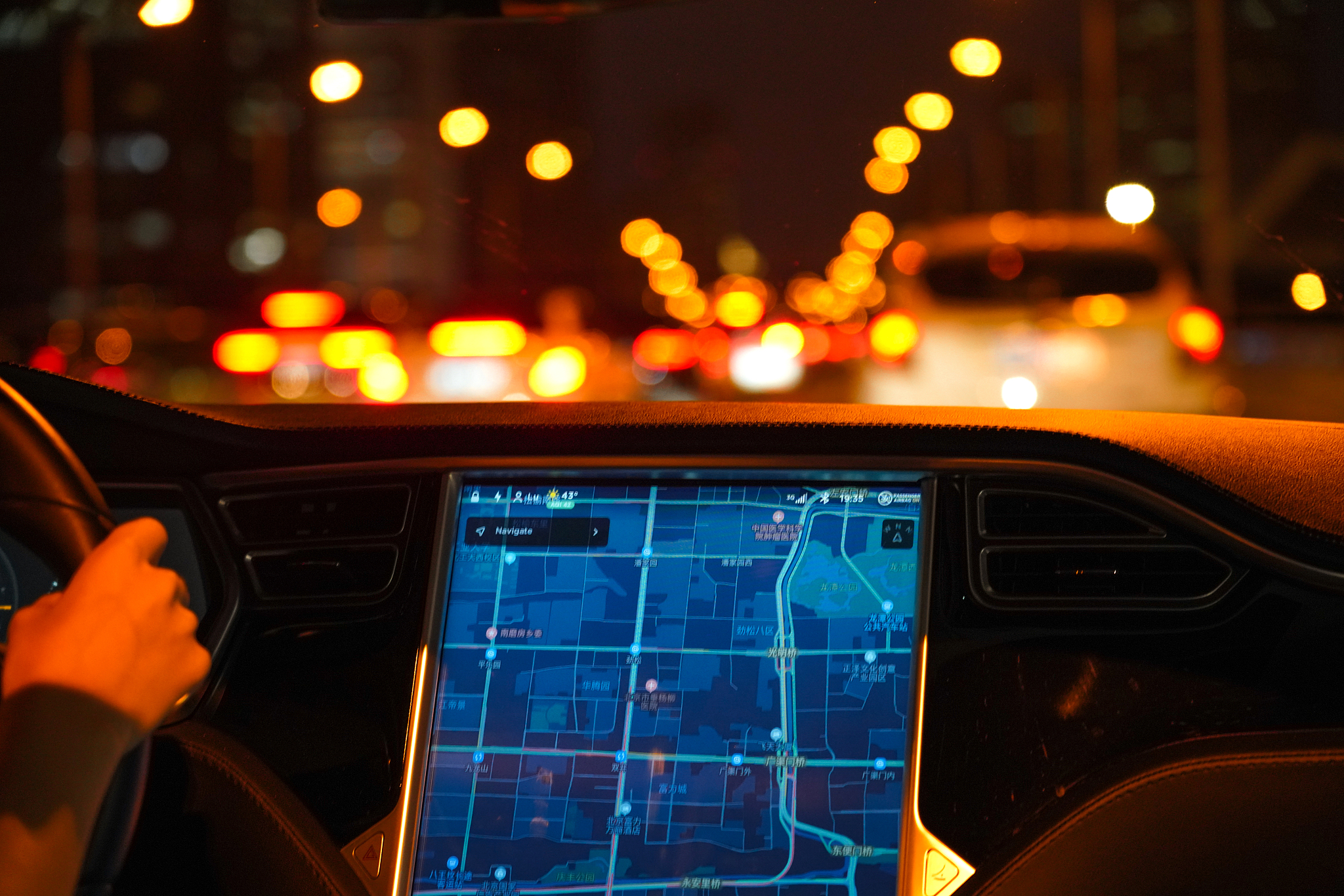 自动驾驶里程数文章查找指南：学术数据库、新闻媒体、行业博客