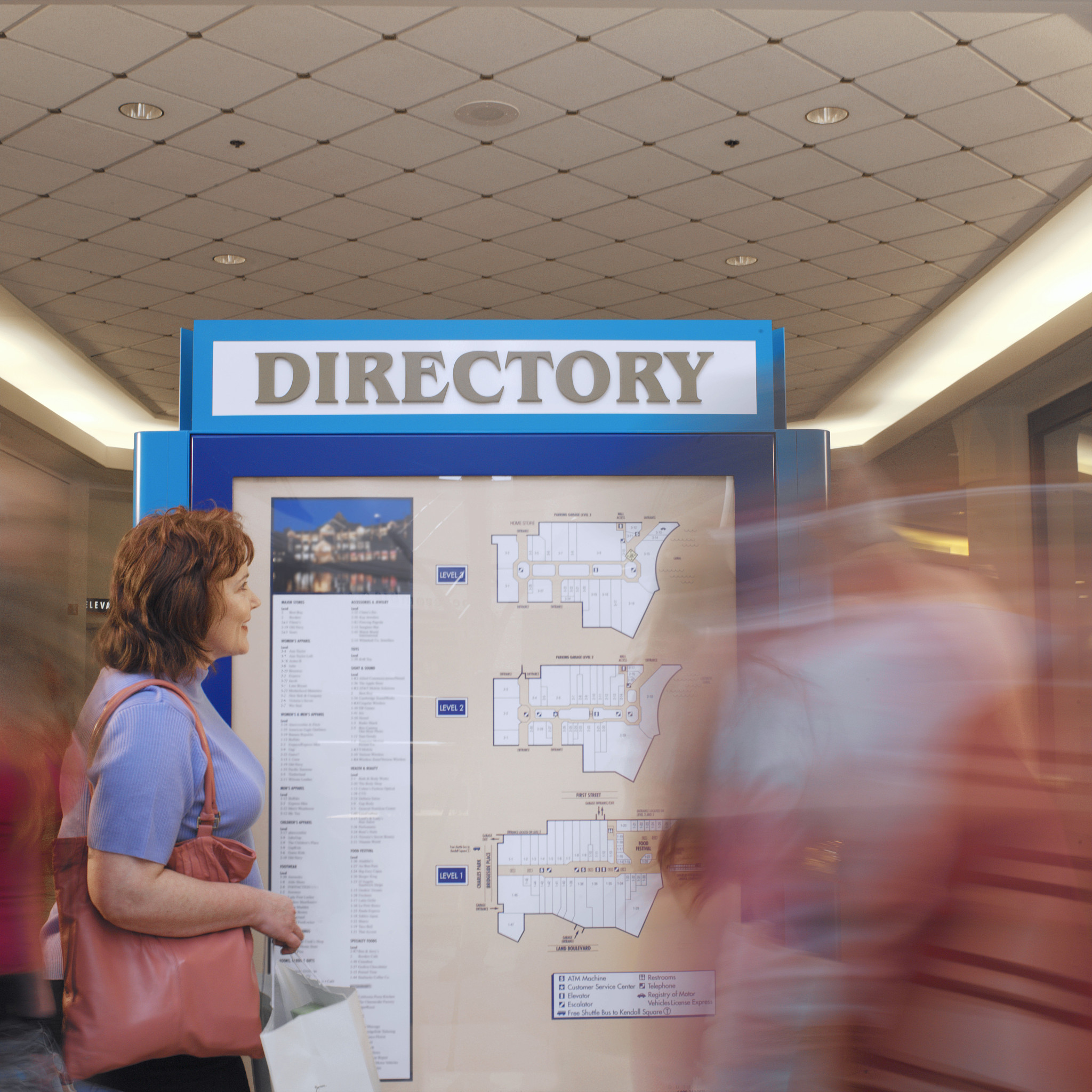 成都西博城有没有行李寄存处