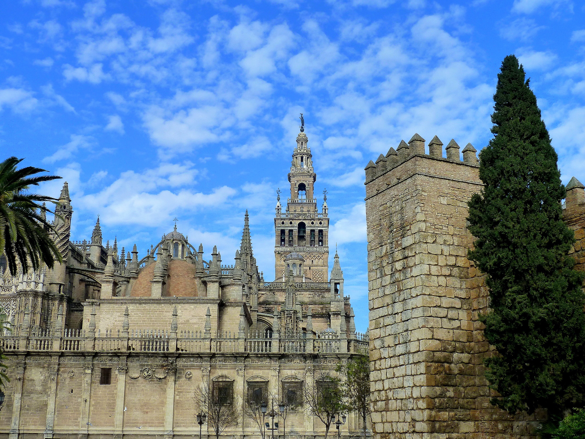 seville cathedral with la giralda bell tower on the background i