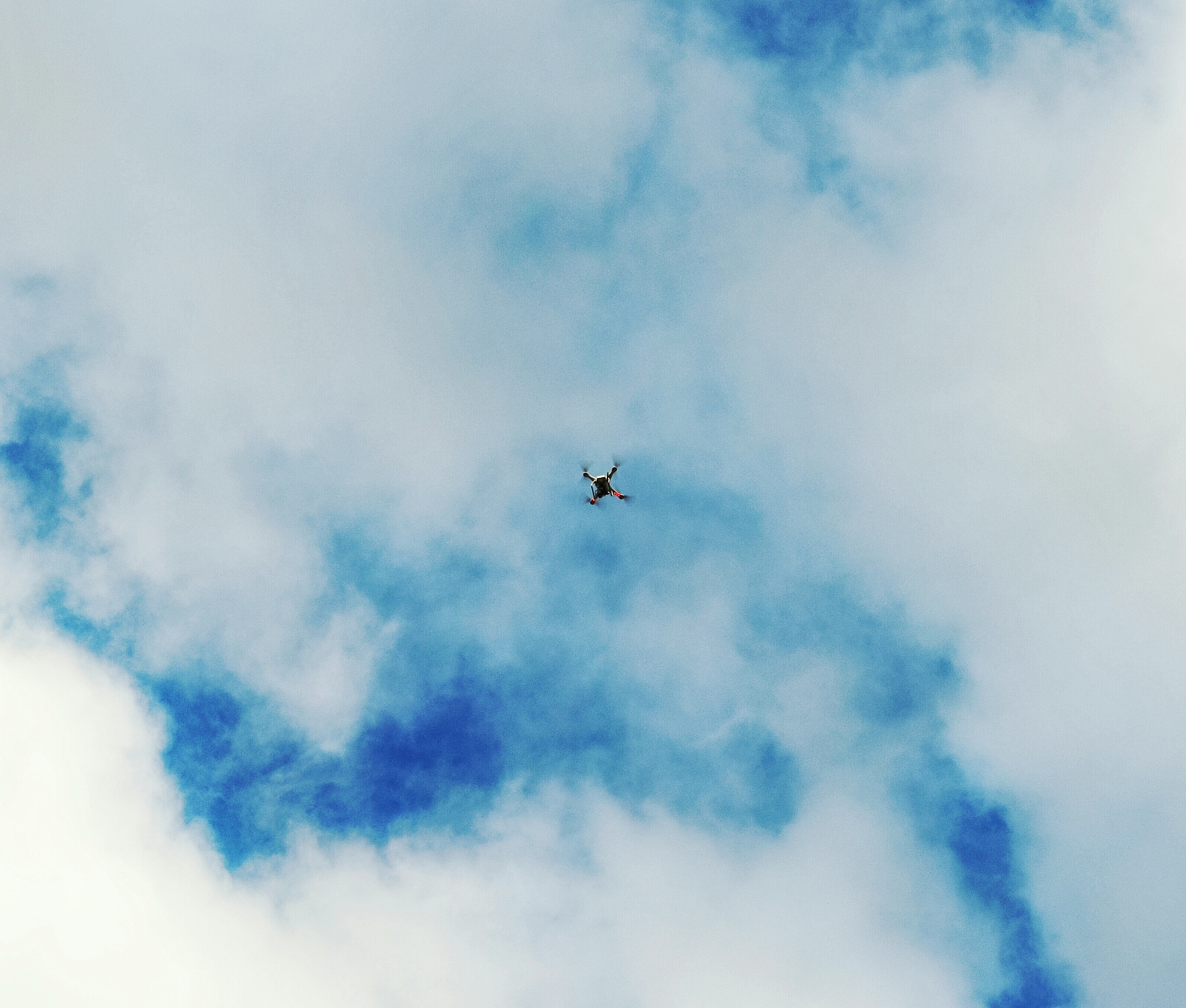 天津外国语大学直升机专业就业前景分析 - 未来发展趋势及就业方向