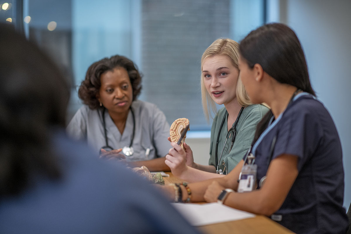 法国的少数族裔面临语言障碍统计特征范围