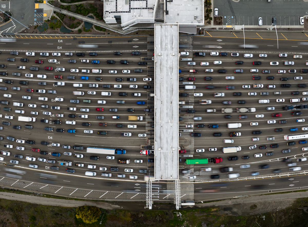 Free Public Transport: A Solution to Traffic Congestion?