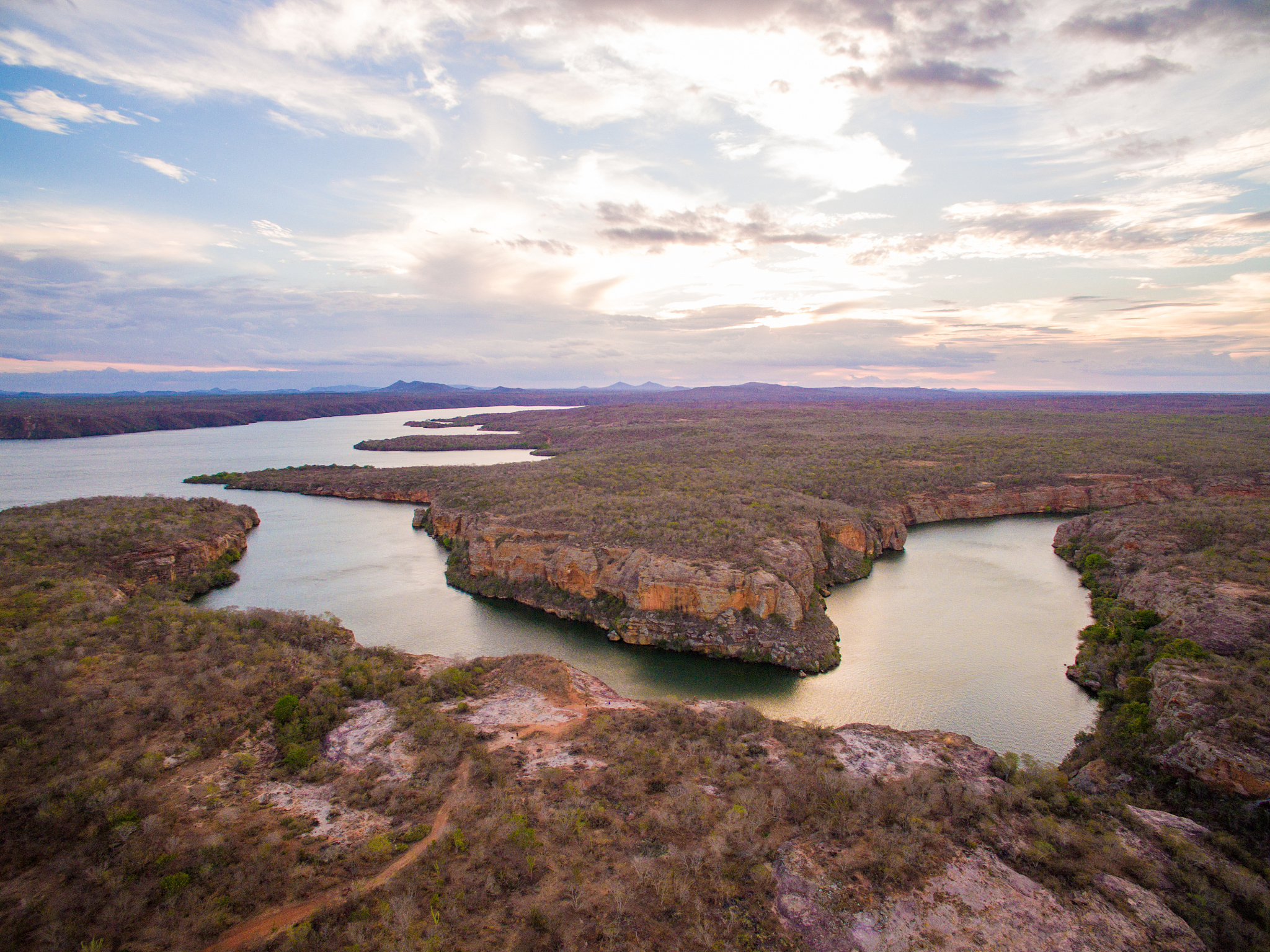 基于TCP的C/S通信程序：服务器端Socket函数解析