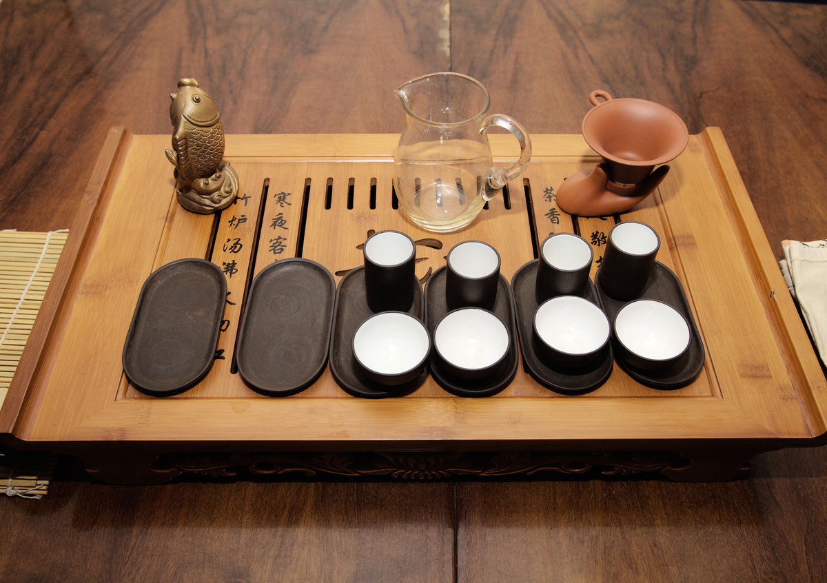 A Thoughtful Gift from Professor Wu: Travel-Friendly Tea Utensils