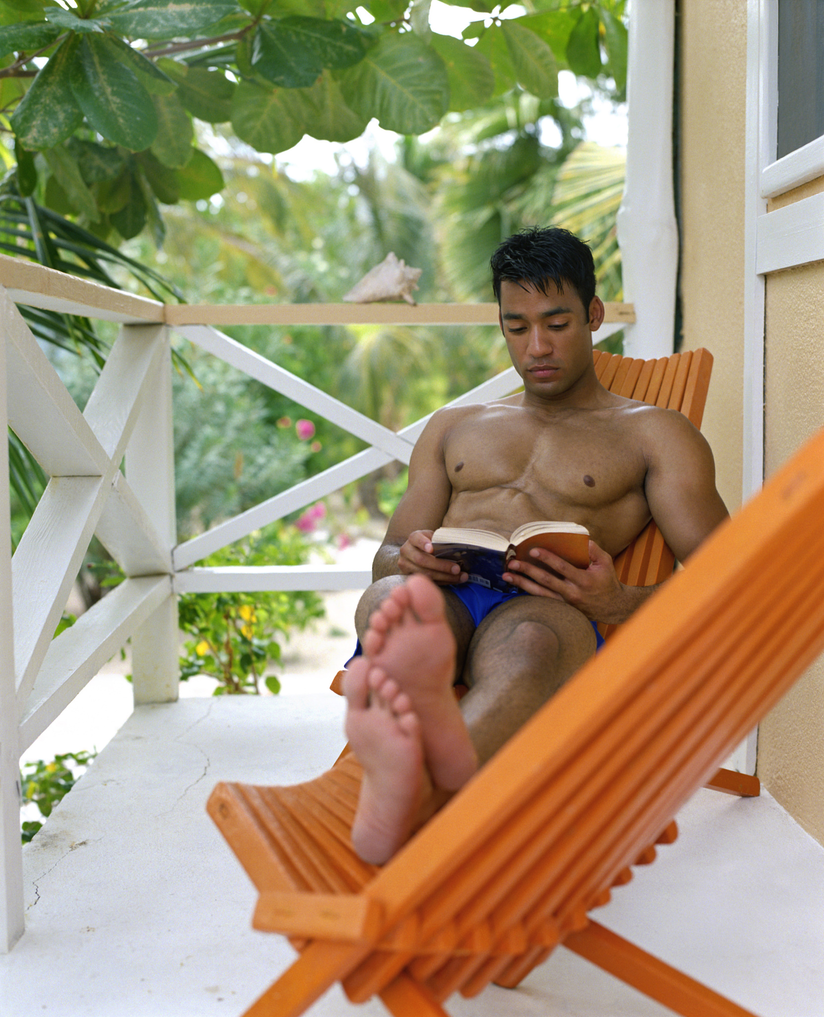 贺飞主演电影《同流合乌》:温馨感人的治愈系故事 贺飞主演电影《同流合乌》:温馨感人的治愈系故事