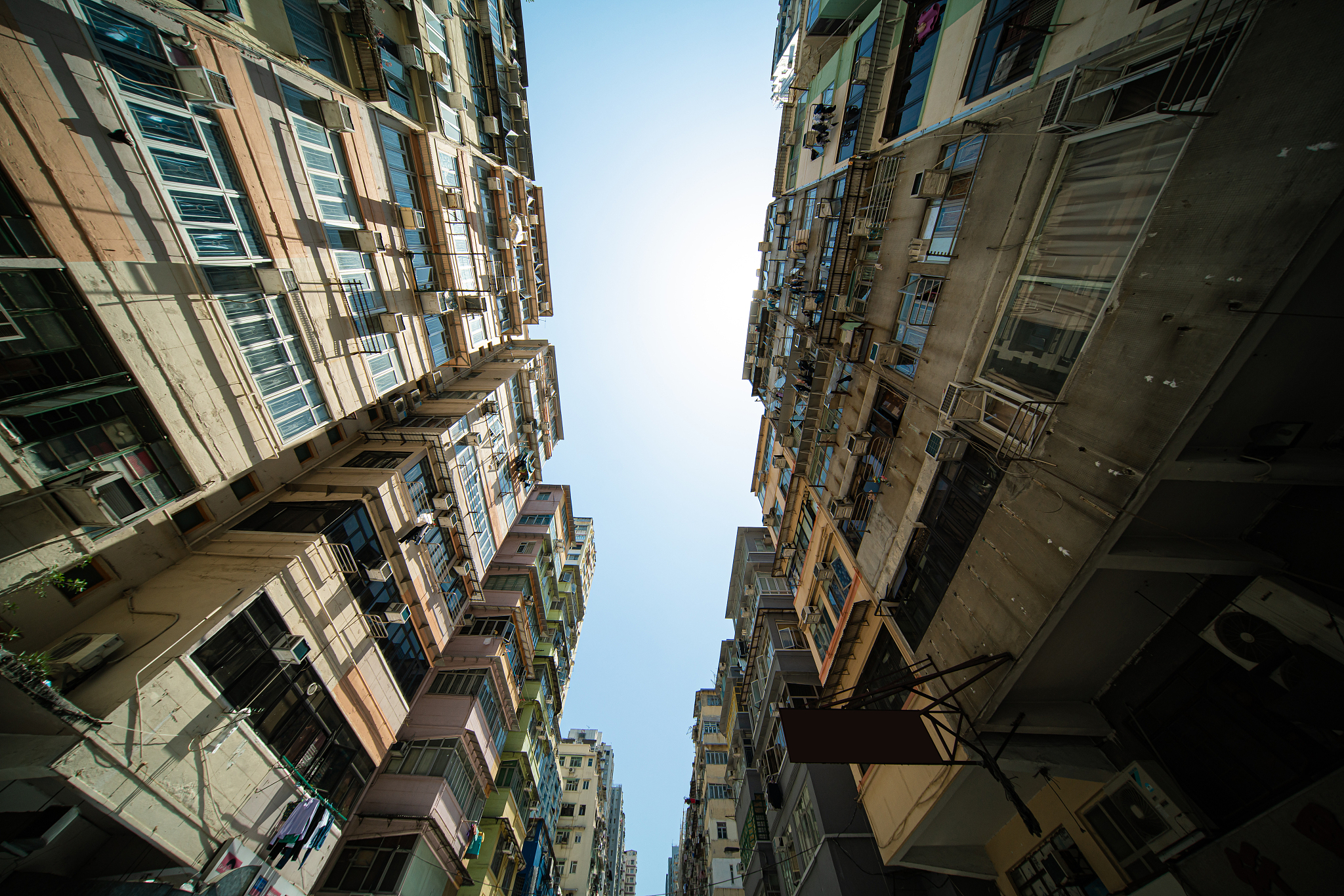 Hong Kong: A Cage for People?