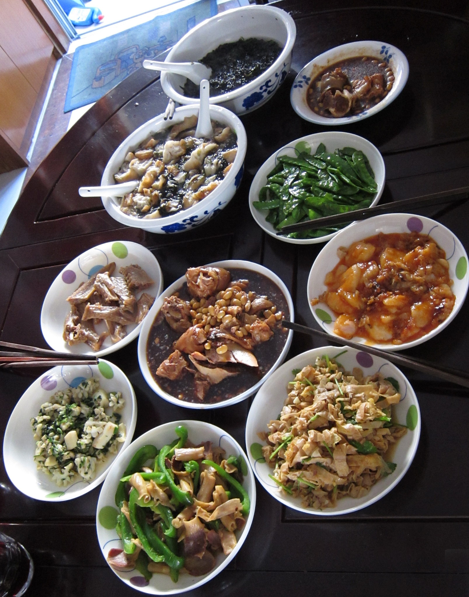 郑州谢家菜馆总店：河南菜最大门店，2000平米体验地道美味