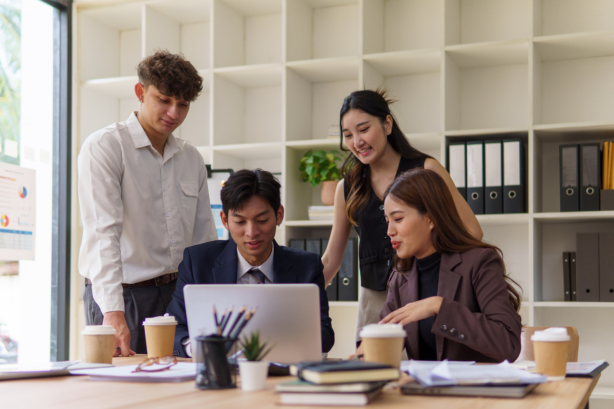 办公室同事无话不谈？性格和关系决定一切