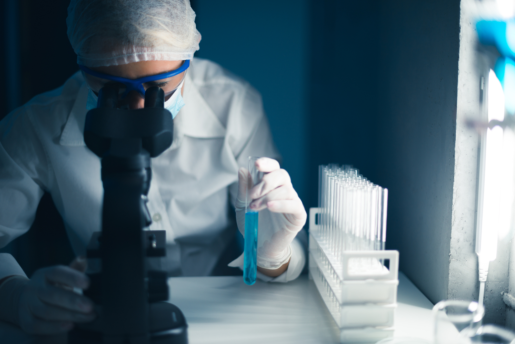 未完成高中学业，还能从事医疗行业吗？