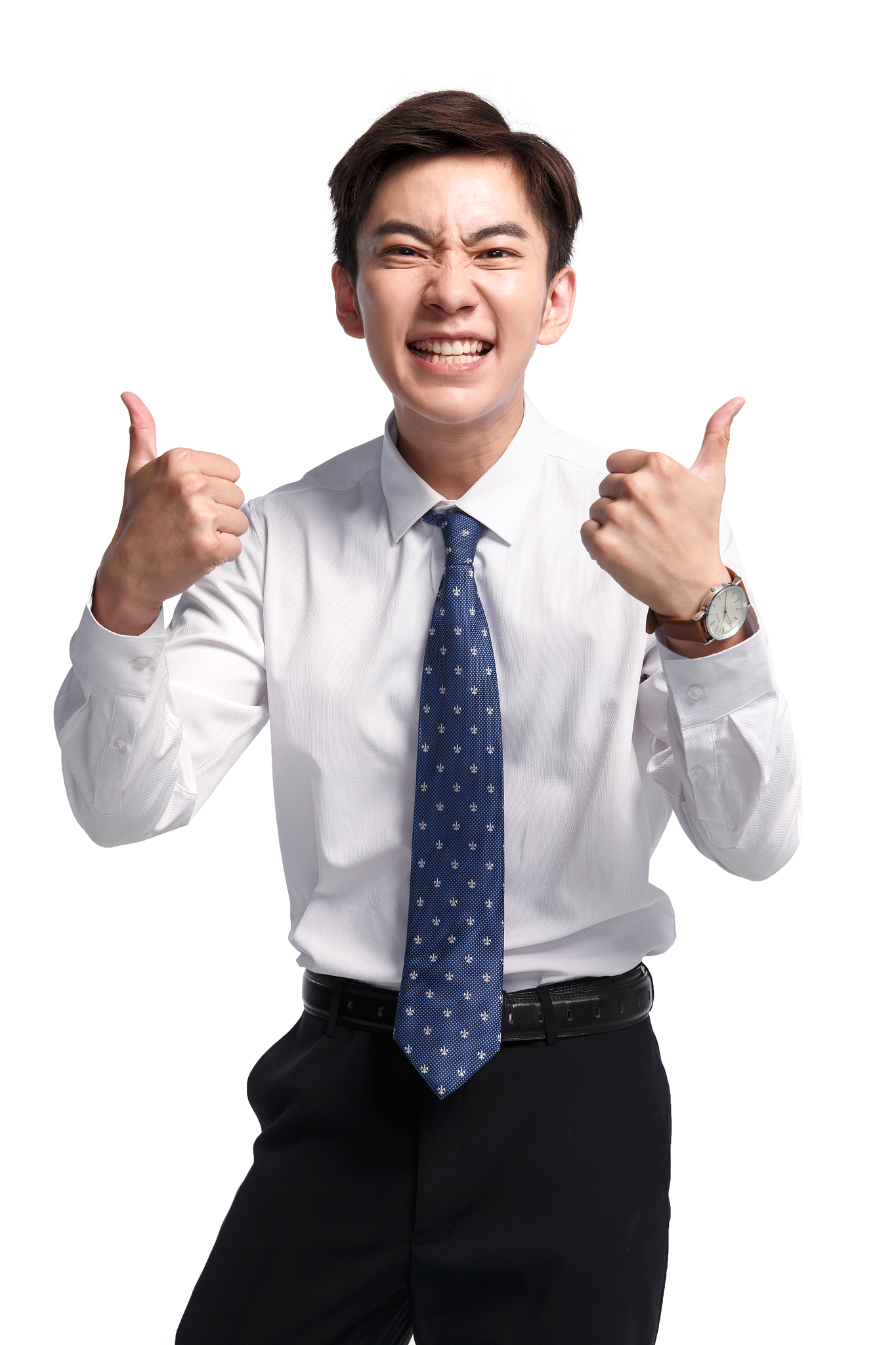 翘起大拇指的商务青年男人