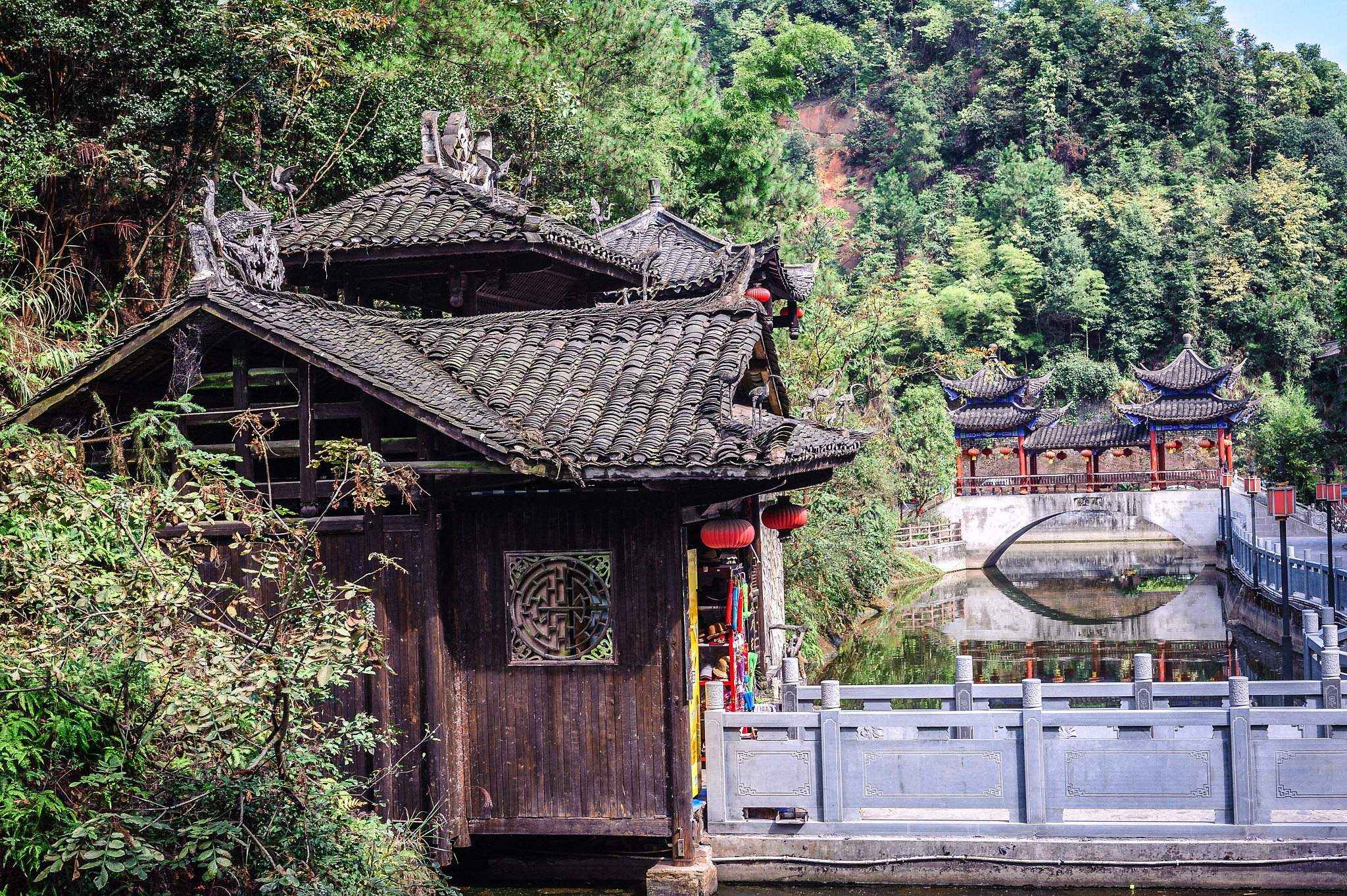 恩施文化交流交融：少数民族、土司、艺术与传承