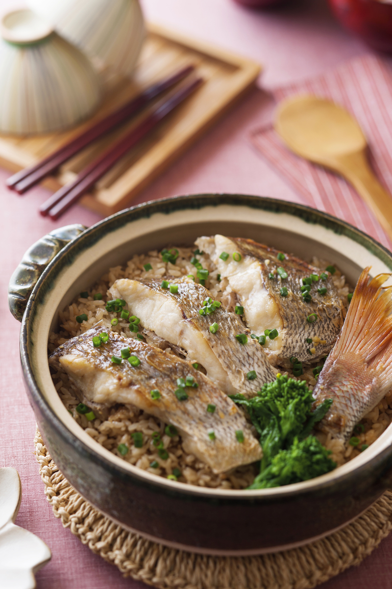 鲈鱼如何切成趴着的形状？简单易懂步骤图解！