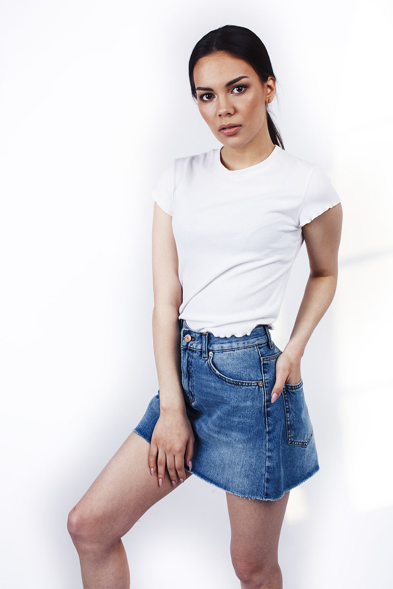 表达兴奋情绪的自然主题中文流行歌曲：自然的旋律