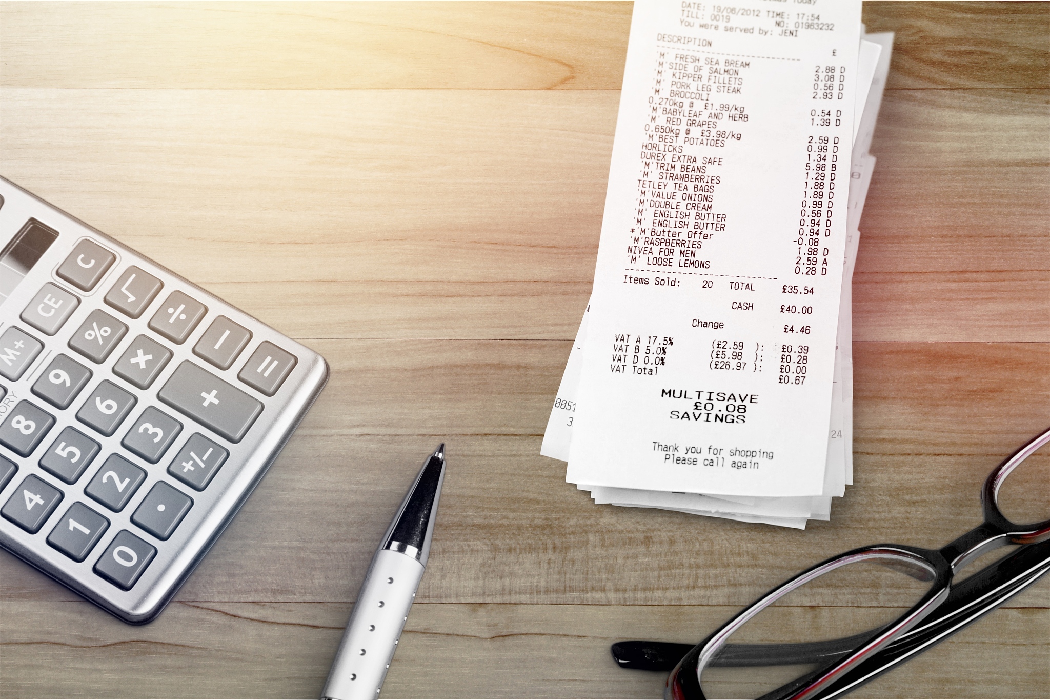 广西2022年女生读中专学校学什么专业好