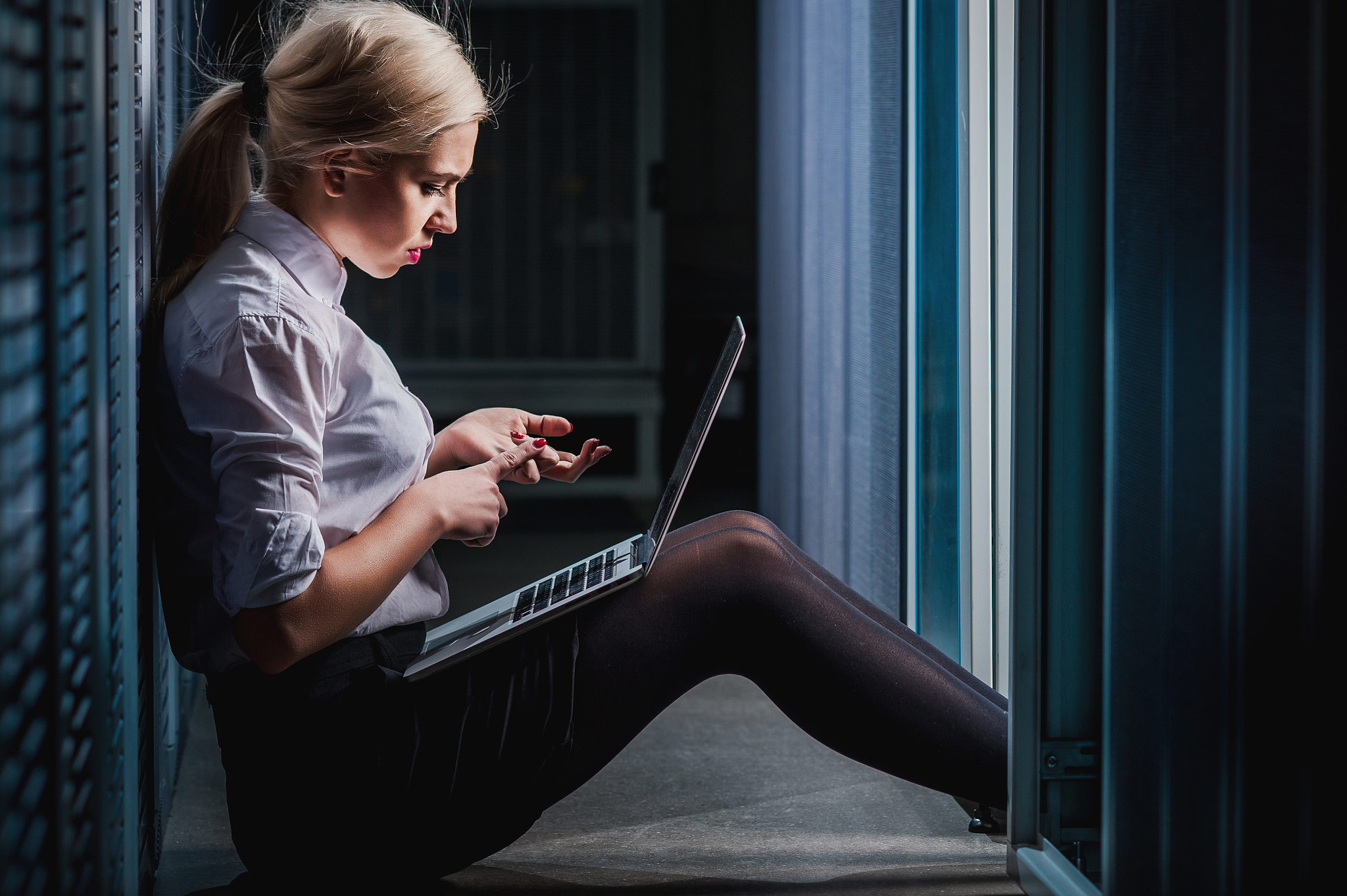 贵阳五年制计算机大专女生适合学什么专业？