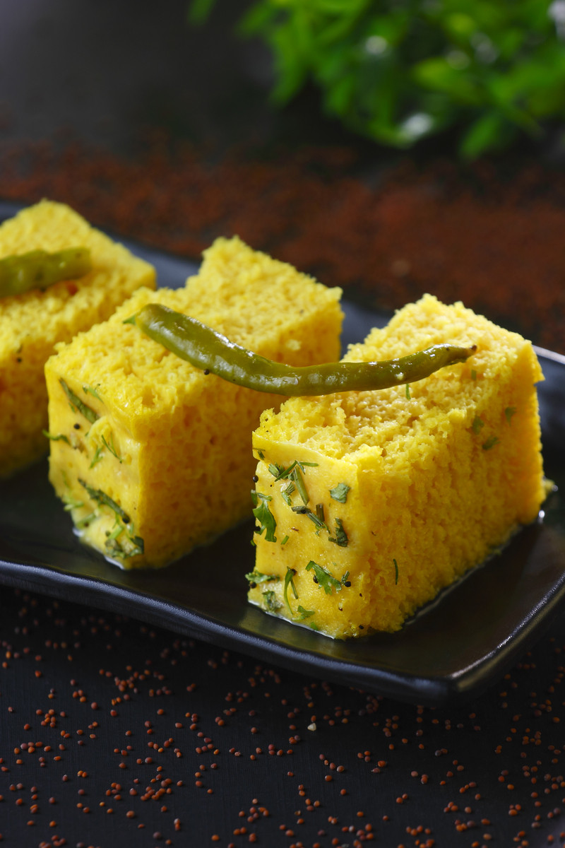 介绍一下博山糗糕也就是黄米糕要包含制作步骤、口感如果有历史有来的话就写上1字以下