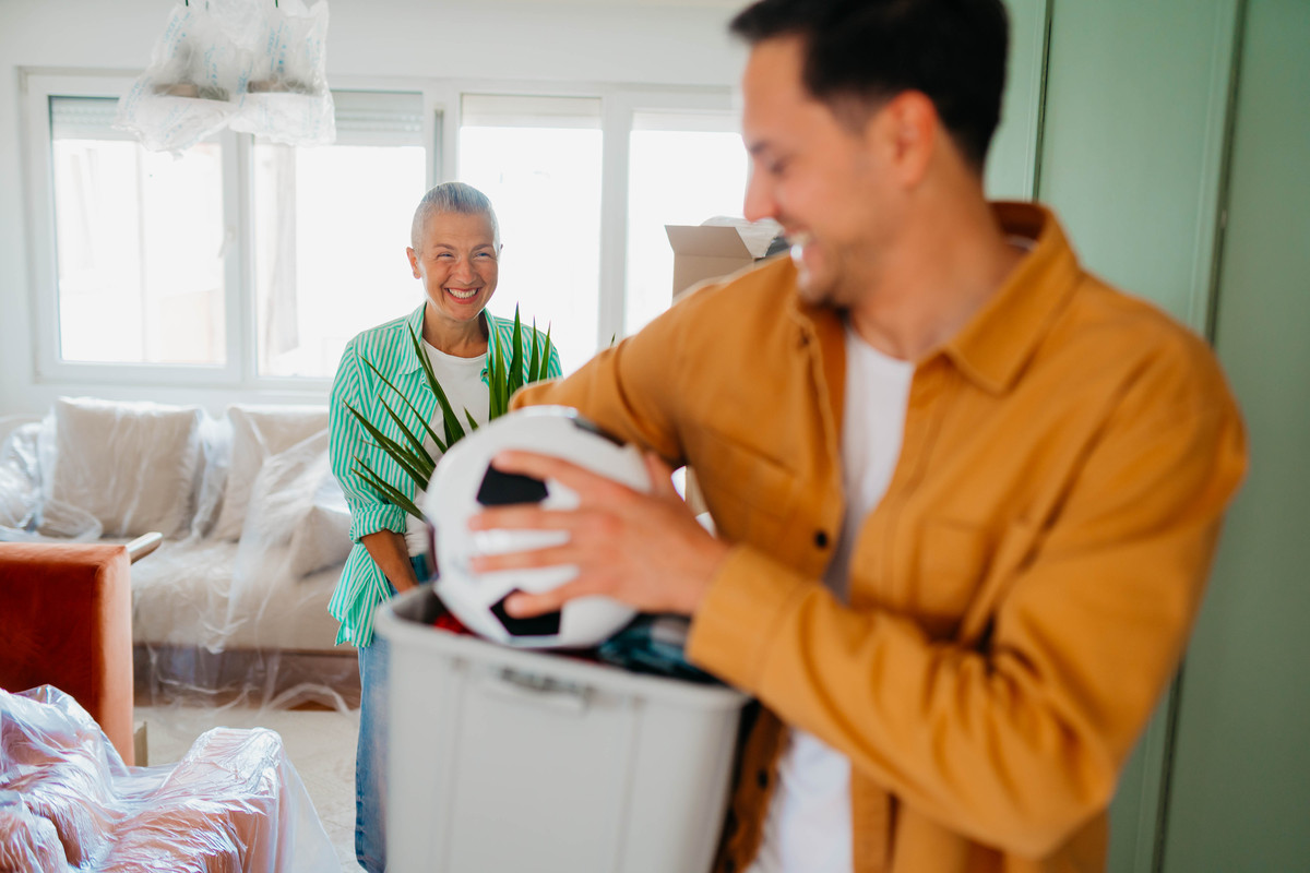 老人智能陪伴机器人：未来老龄化社会的必备助手