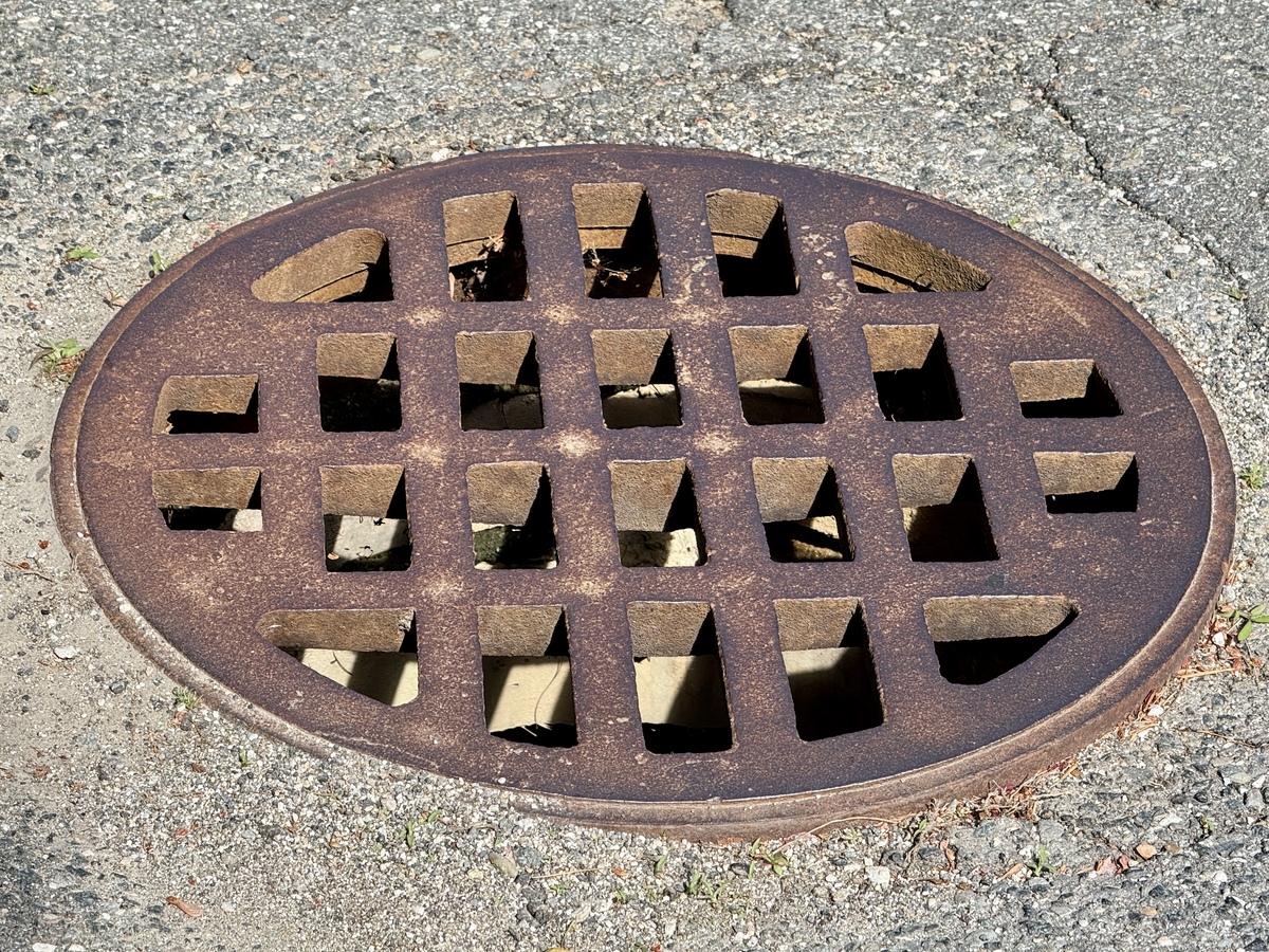 污水井盖下有淤泥会挥发吗？