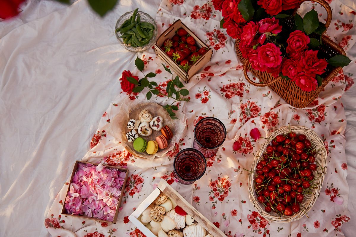 请600字博客文章主题是：七夕节吃什么