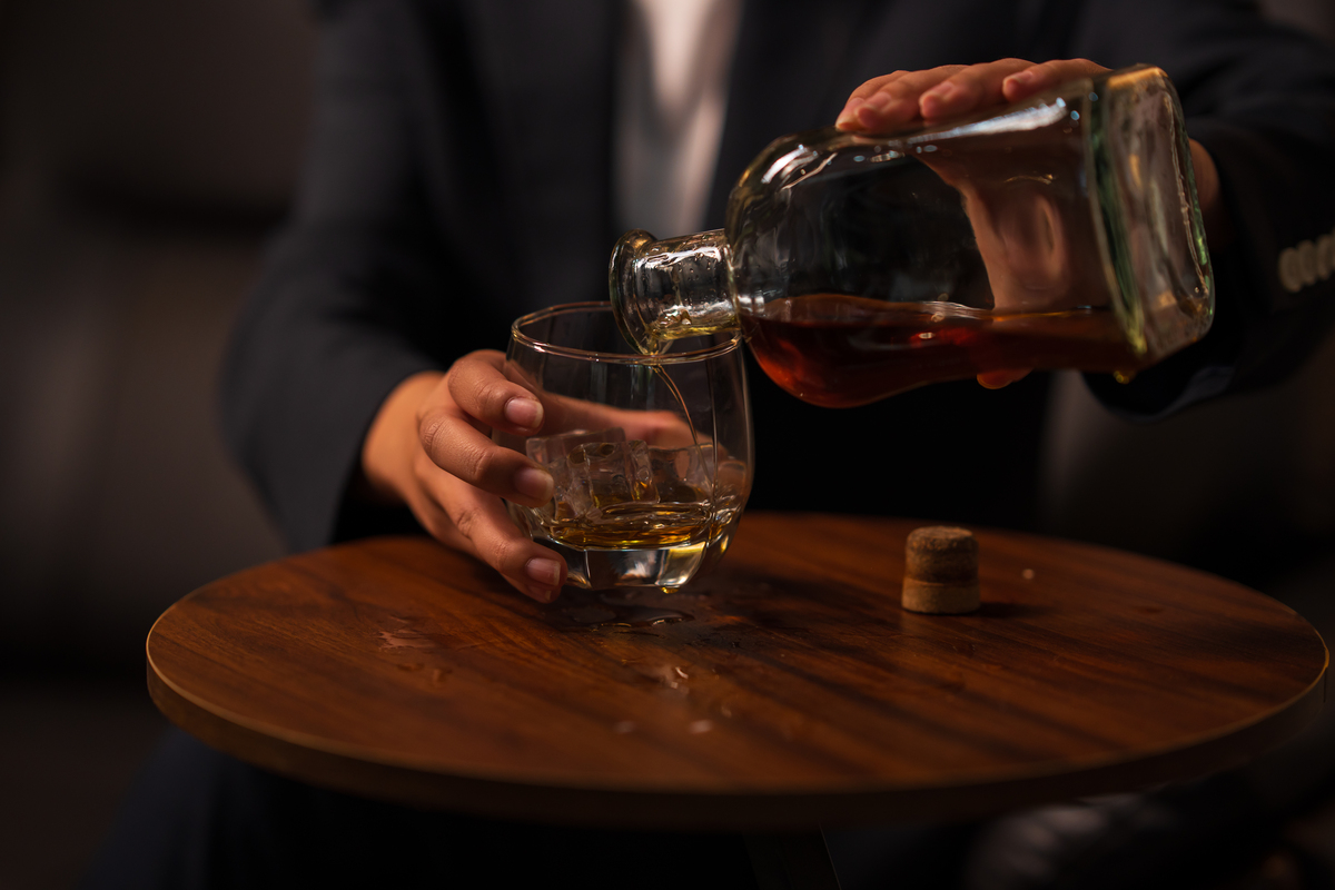 男生说'我自己会照顾自己'，背后隐藏的情绪是什么？