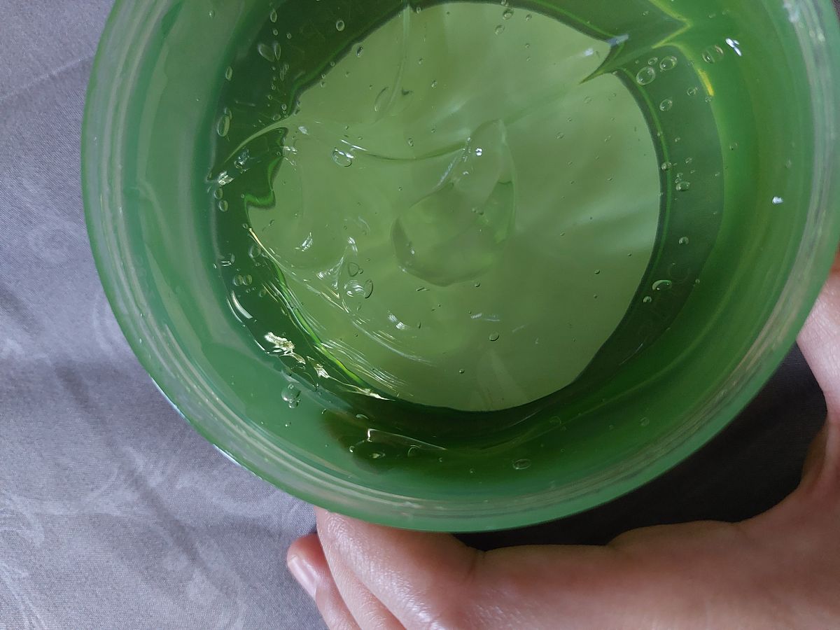 姬存希黄瓜胶功效与作用 - 深度保湿，抗炎消肿，紧致肌肤