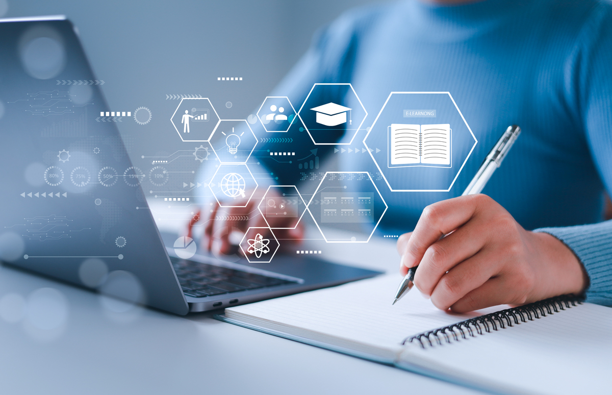 比较受欢迎的四大计算机专业高薪的敲门砖考到即赚到