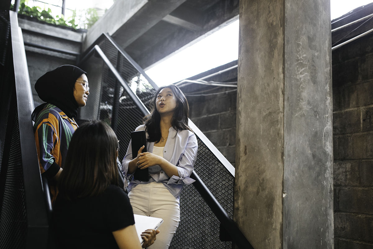 大学生生涯规划书指南：目标、路径与资源