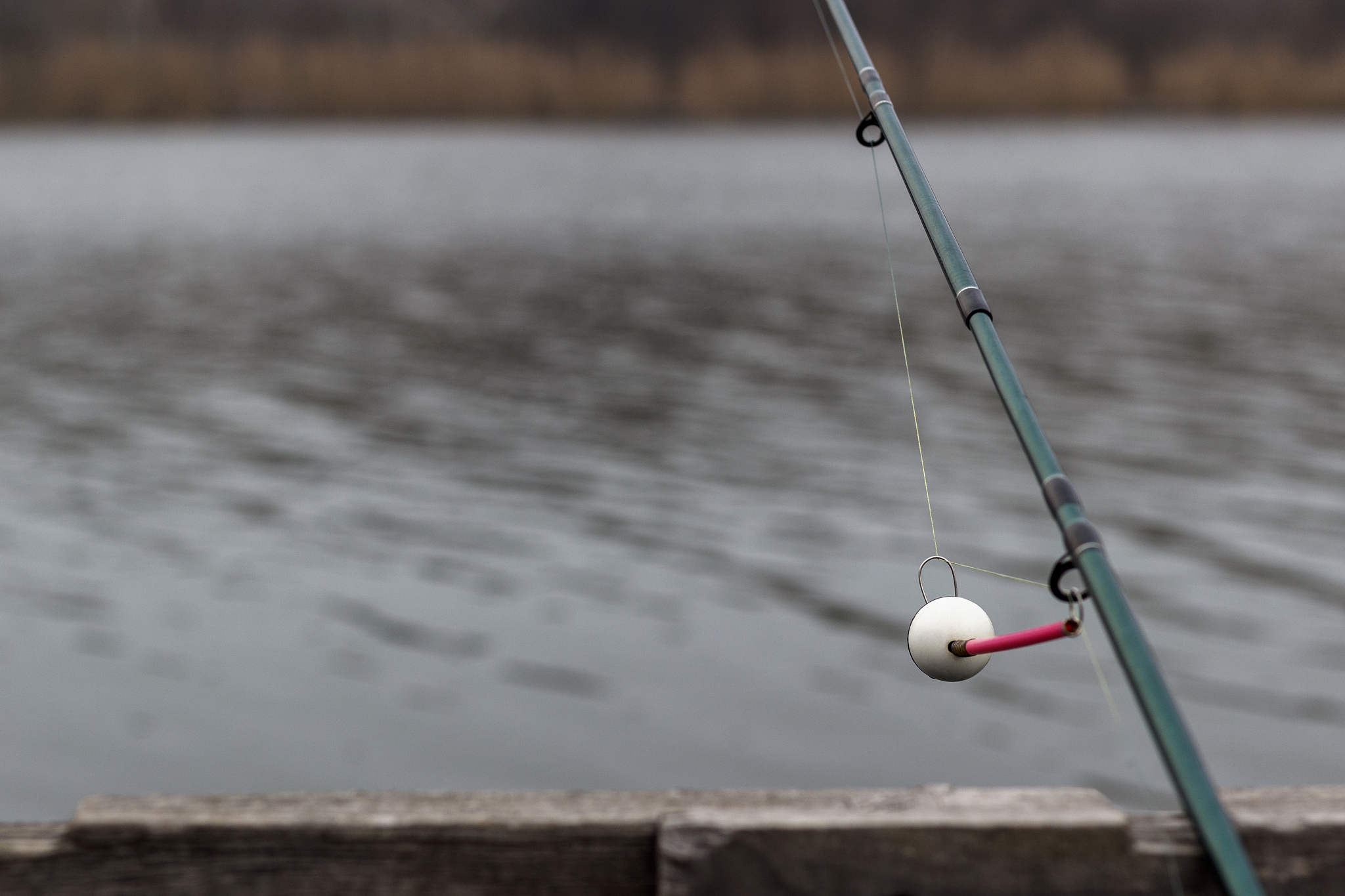 6米3鱼竿用吃铅多大漂