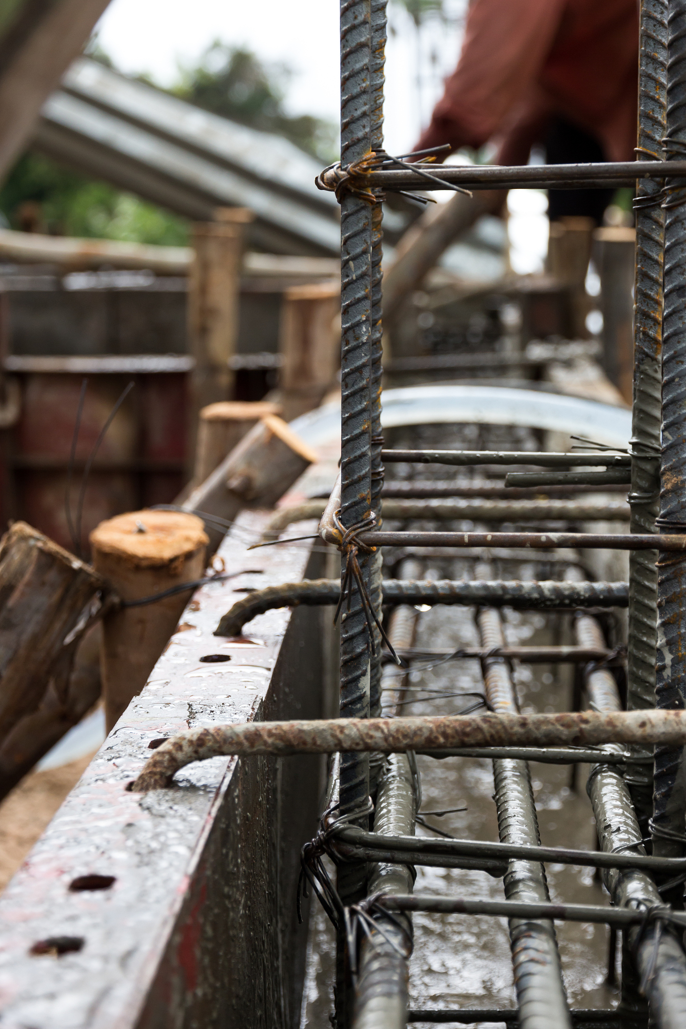 植筋拉拔6个的钢筋用多大的力值