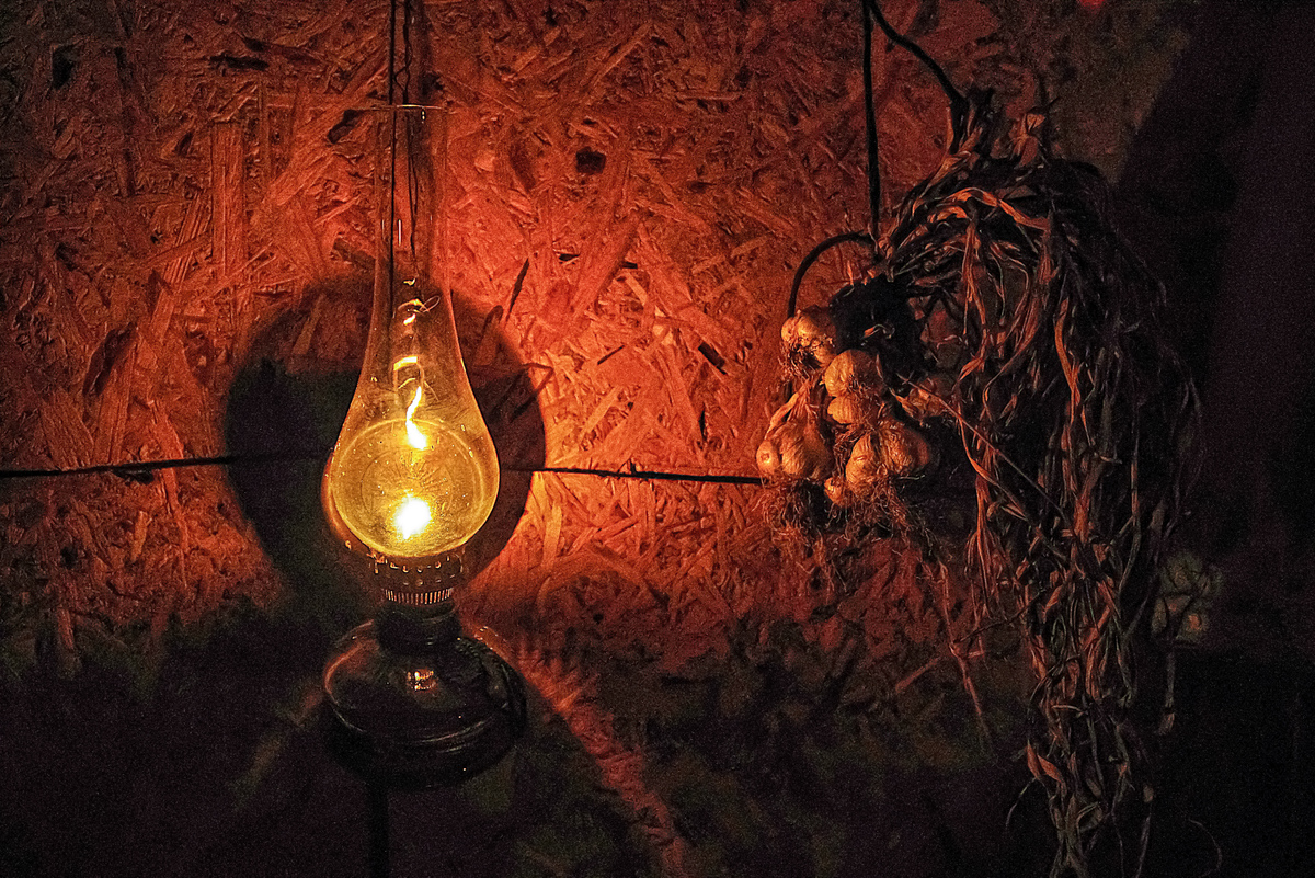 灯的发展历史：从火把到智能照明