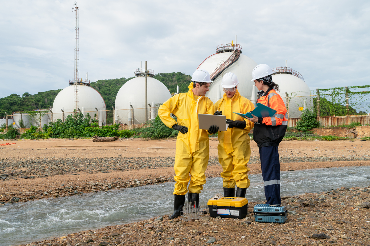 硫化氢对采油生产的危害1000字