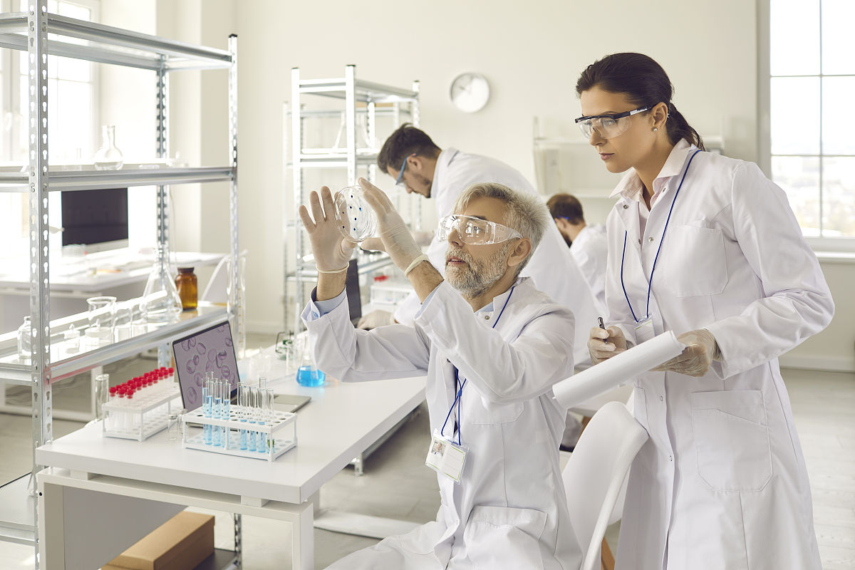 阜阳科学技术学校的美术绘画学习哪些课程