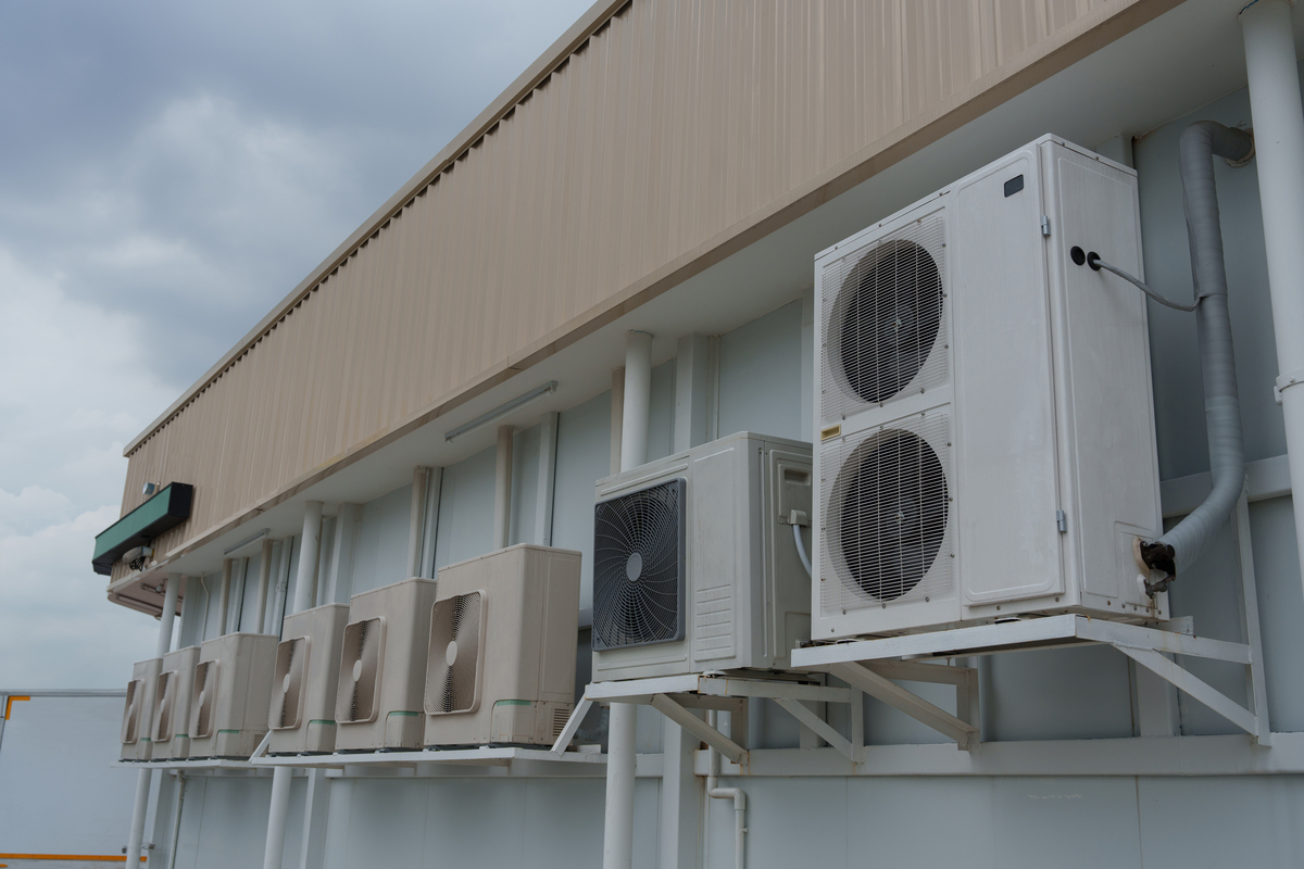 佰什特 超低温空气源热泵机组 型号规格 BKR06D帮我用230字详细描述