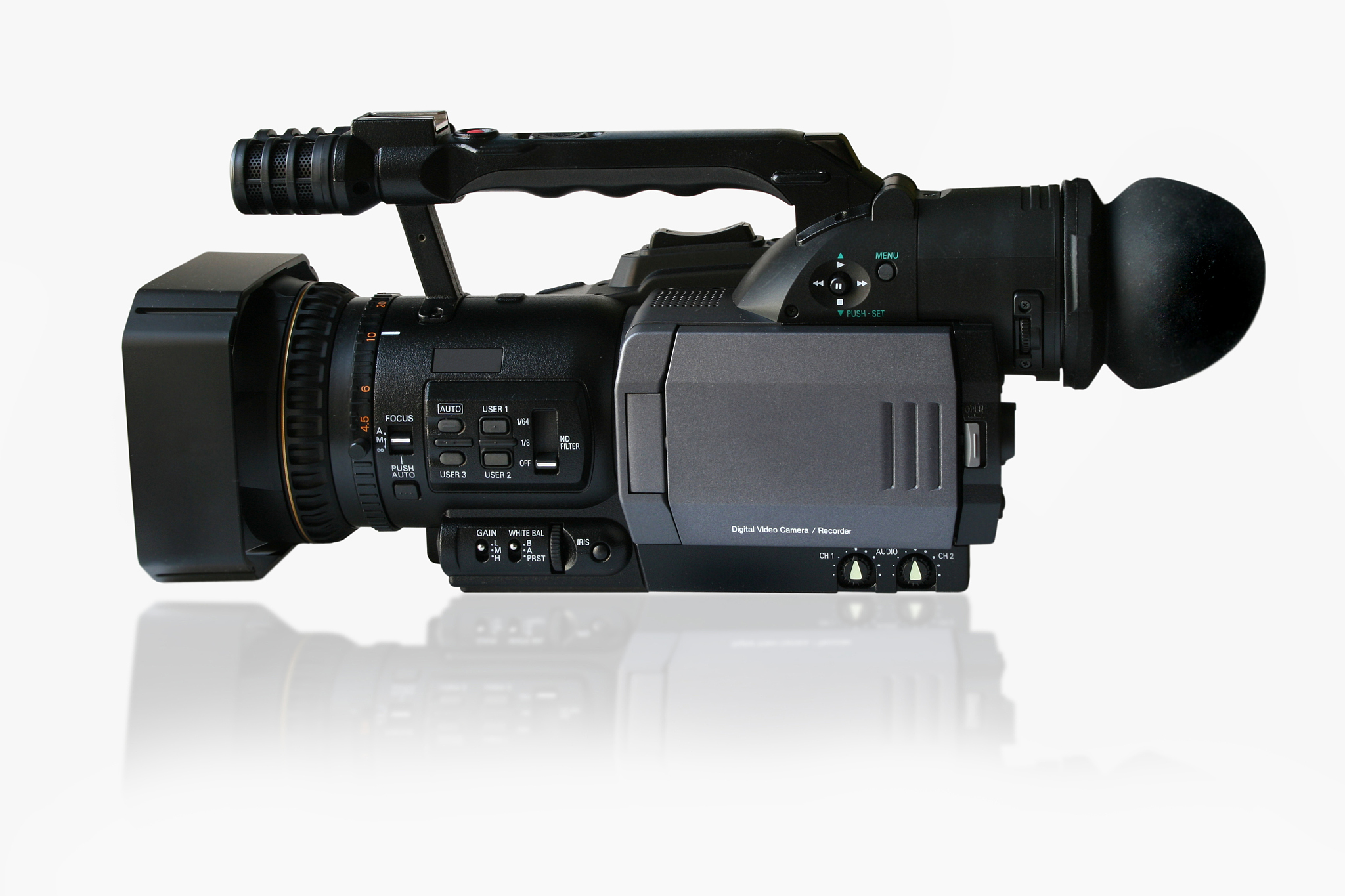 电视机下方摄像头能听到声音吗？