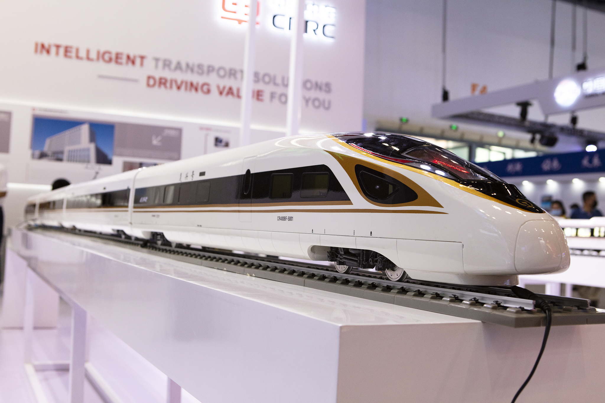 阐述文献研究法在北京旅游服务贸易国际竞争力分析中的应用200字