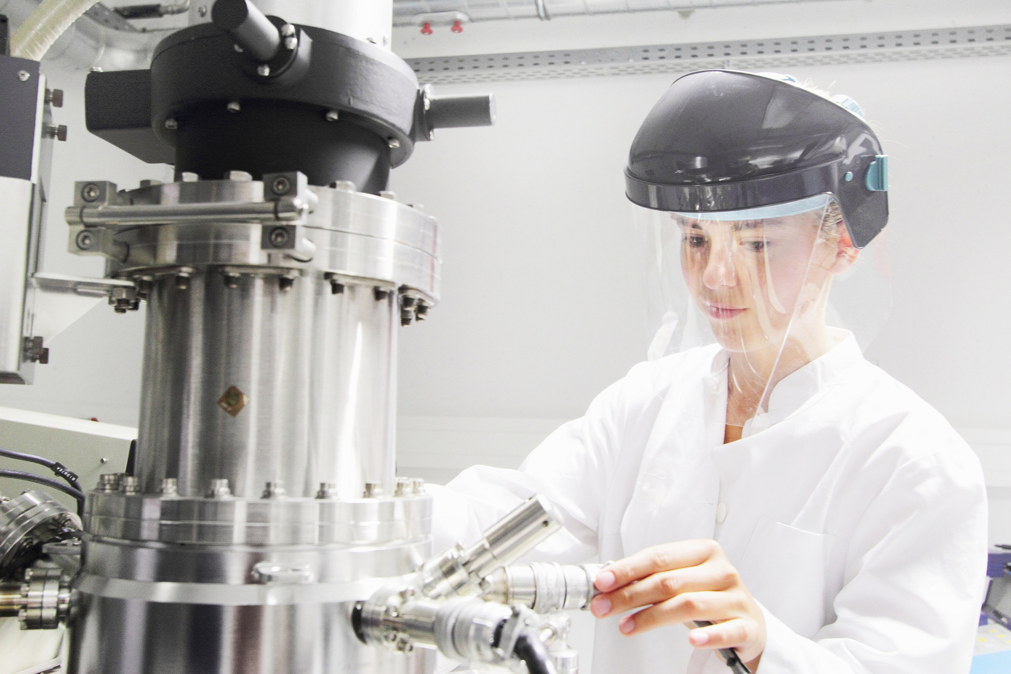 实验室安全管理方案：导师、管理员和学生的角色与责任