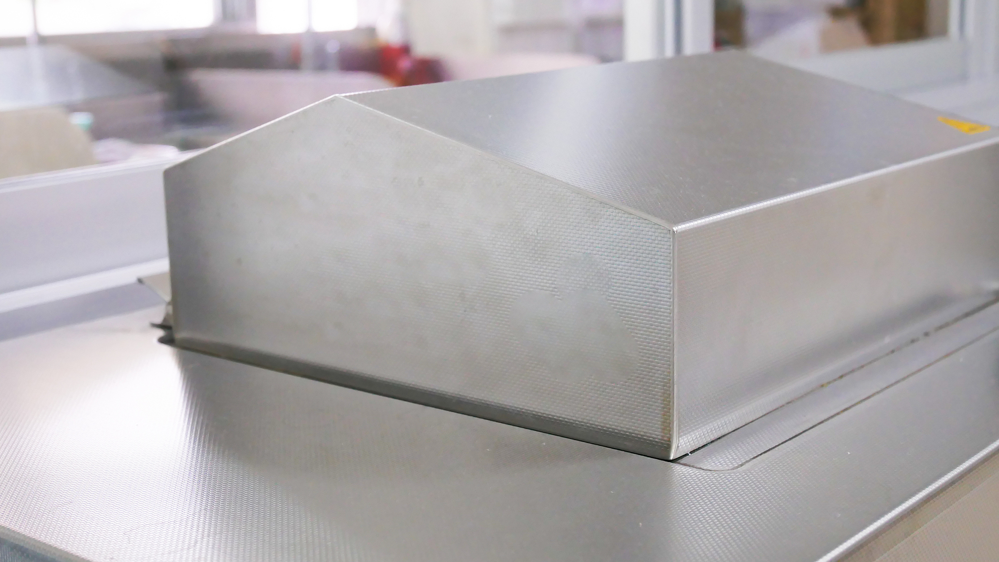 什么是不饱和聚酯试分析不饱和聚酯与聚合所用单体的类型和比例的关系。不饱和聚酯所用固化剂是什么 固化反应机理是什么