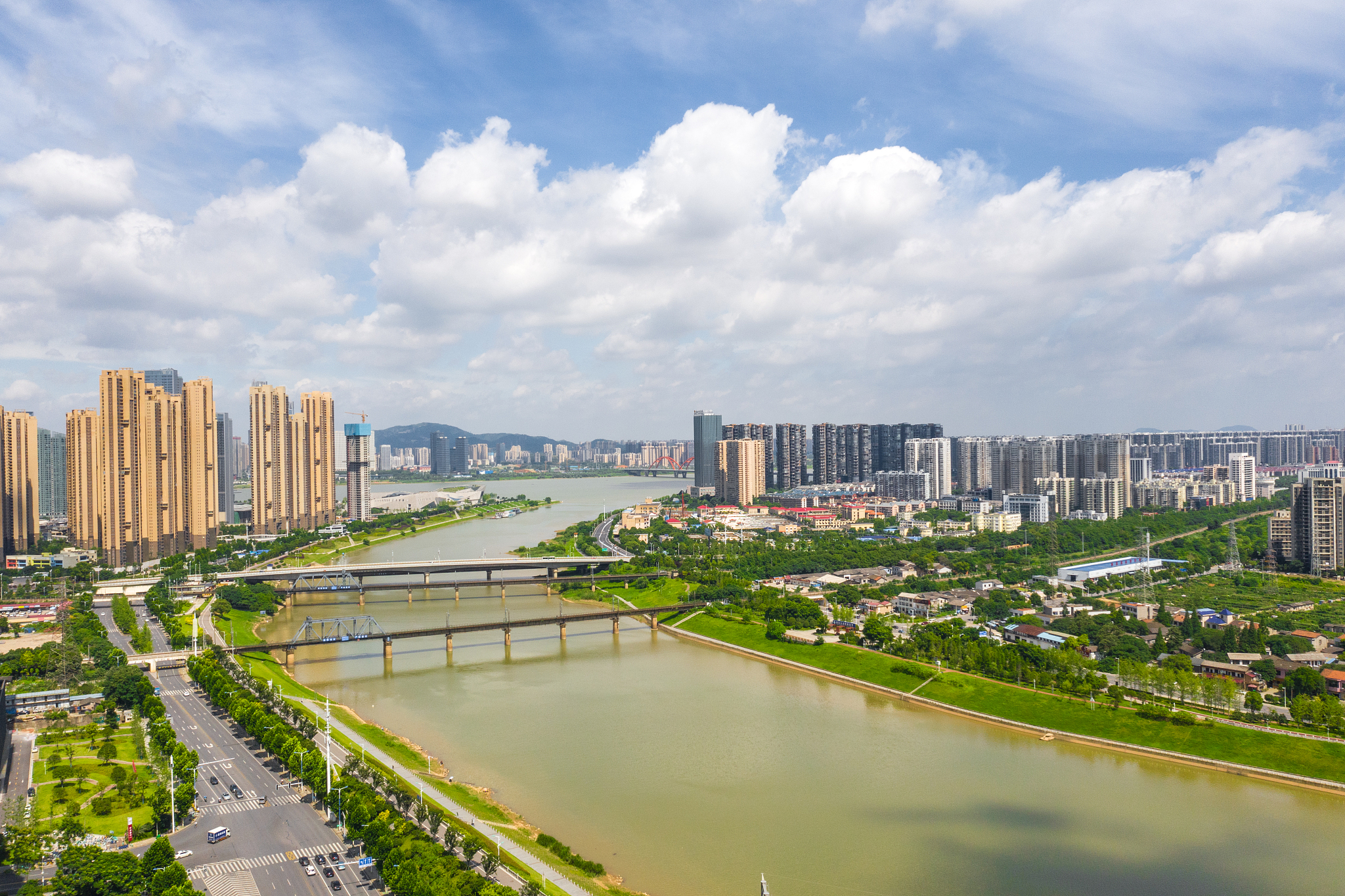 航拍长沙城市天际线