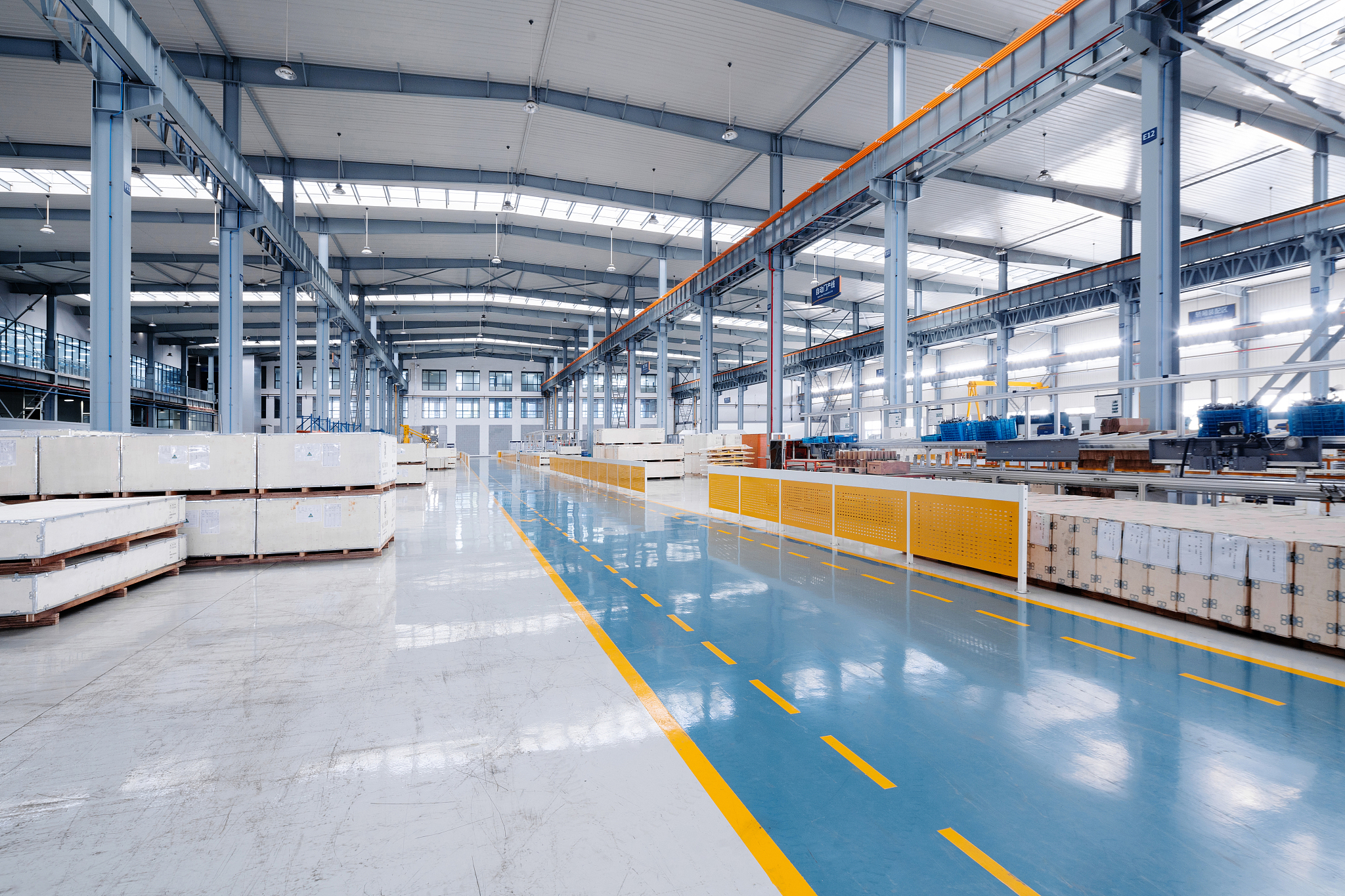 工业厂区主要职能：生产、加工、包装、维护与质量控制