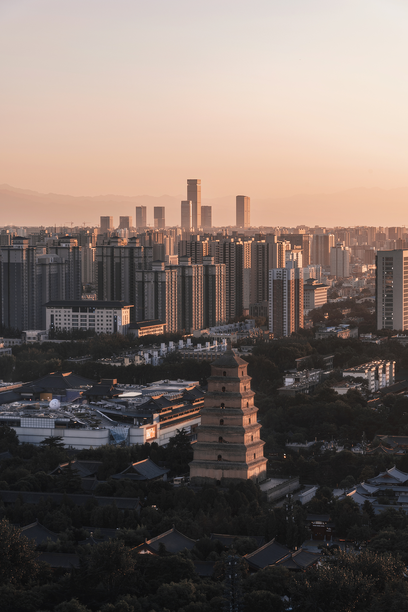西安 大雁塔 cbd 古与今