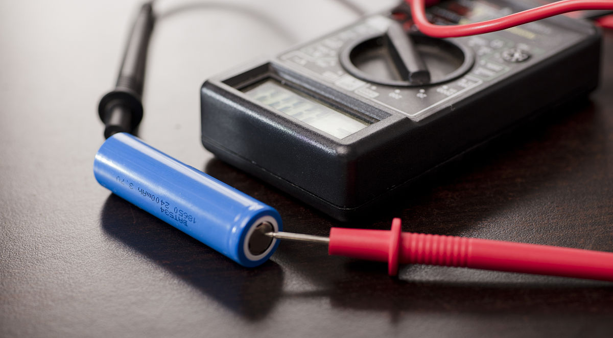 如何判断电路图中电流流向