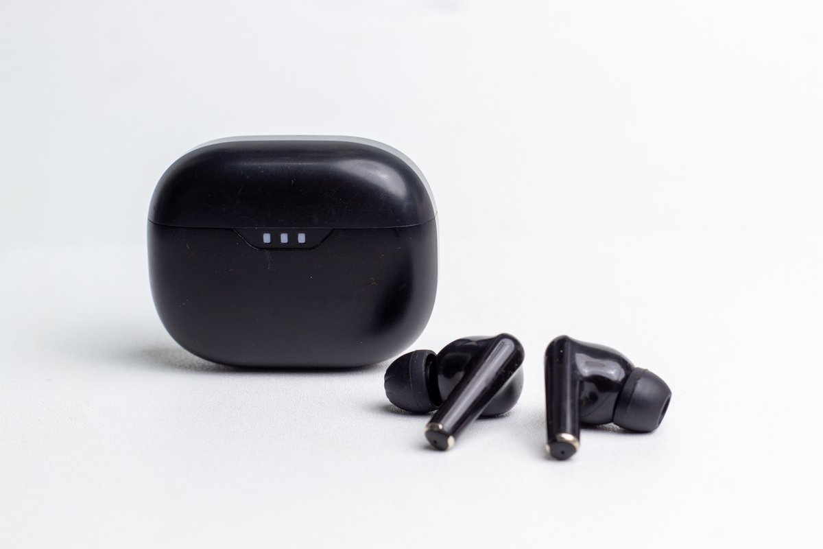 摩米士蓝牙耳机BT9：高音质大音量无线耳机