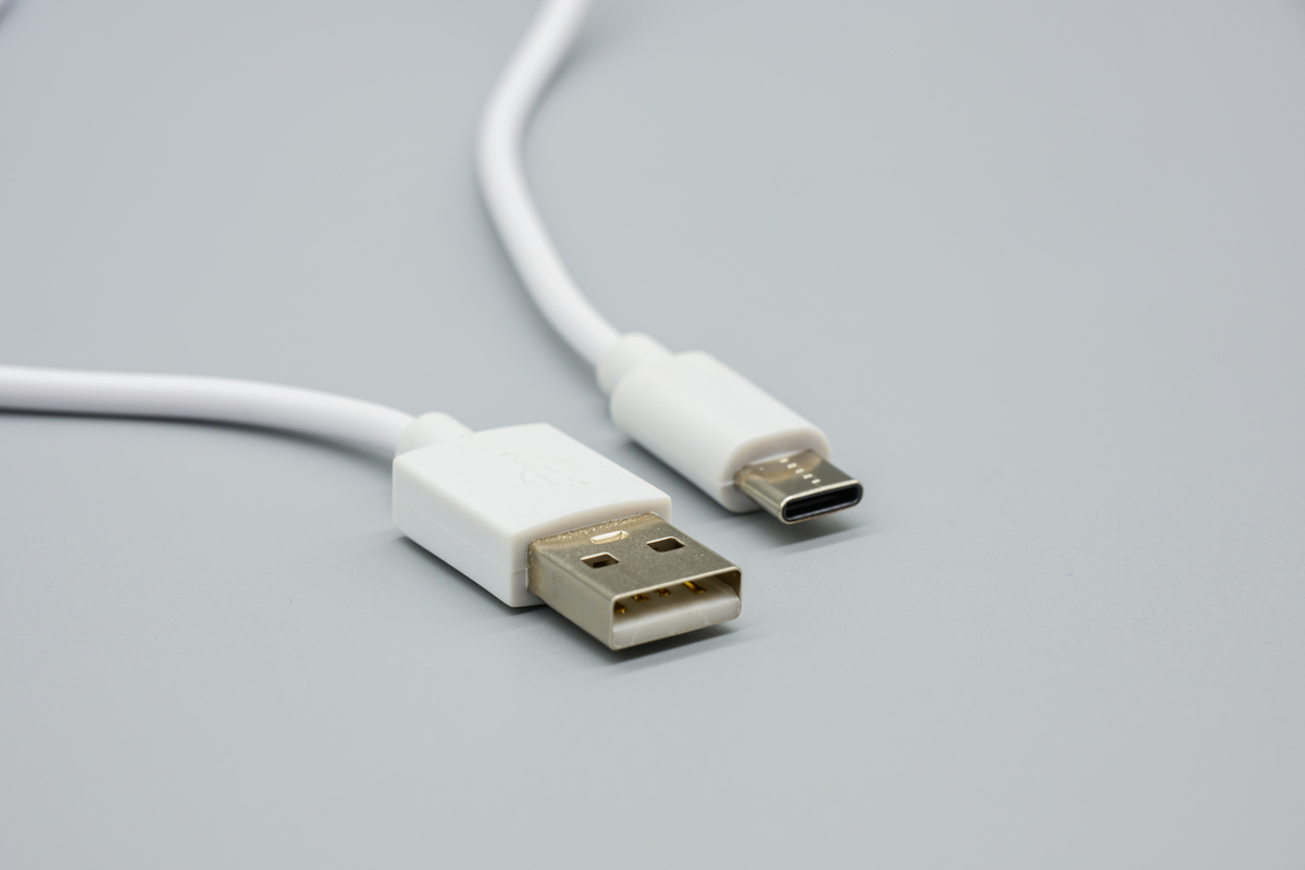 Tpye-C20 USB 32 Gen 1 Thunderbolt 3的区别