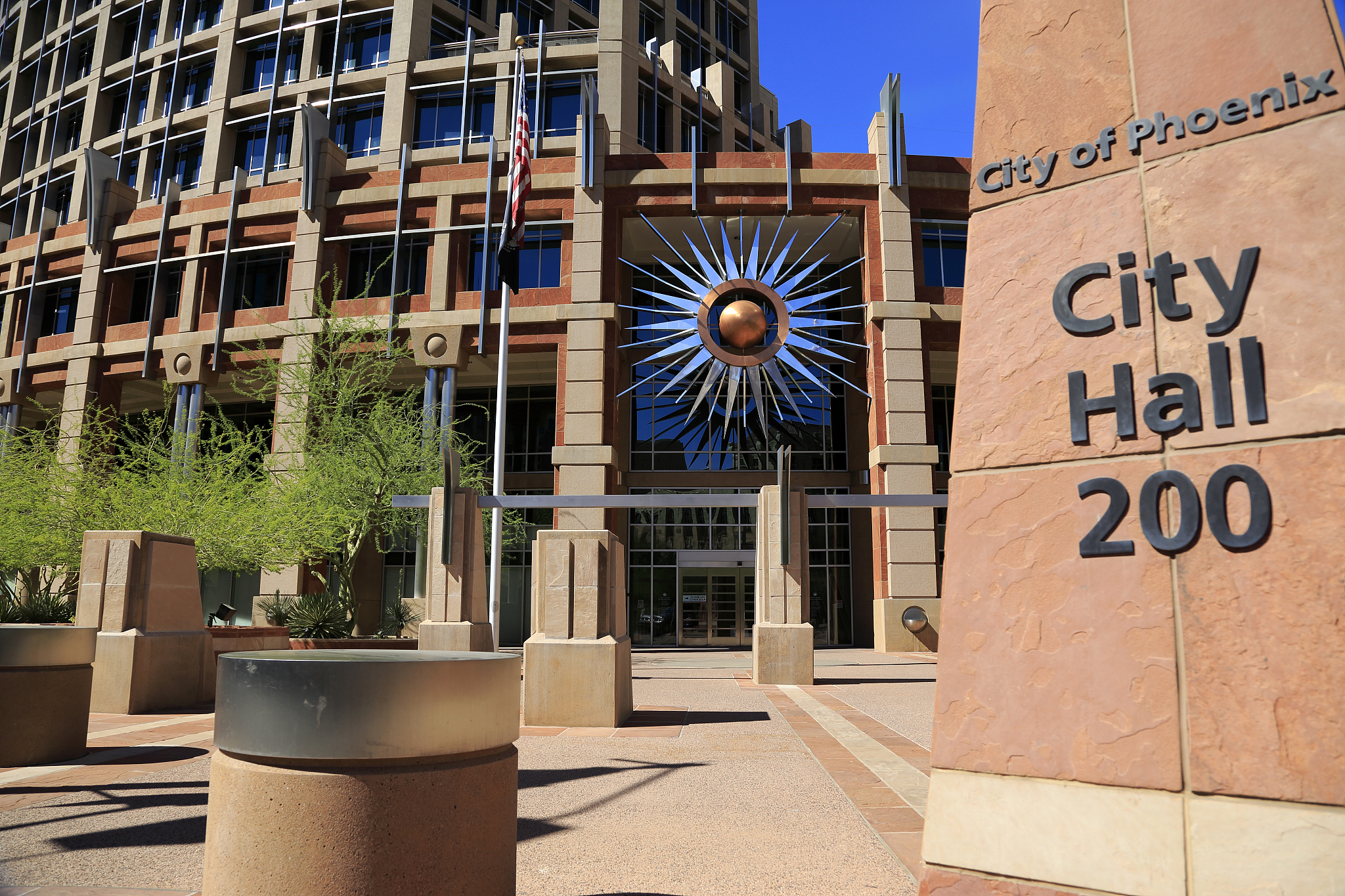 city hall of phoenix