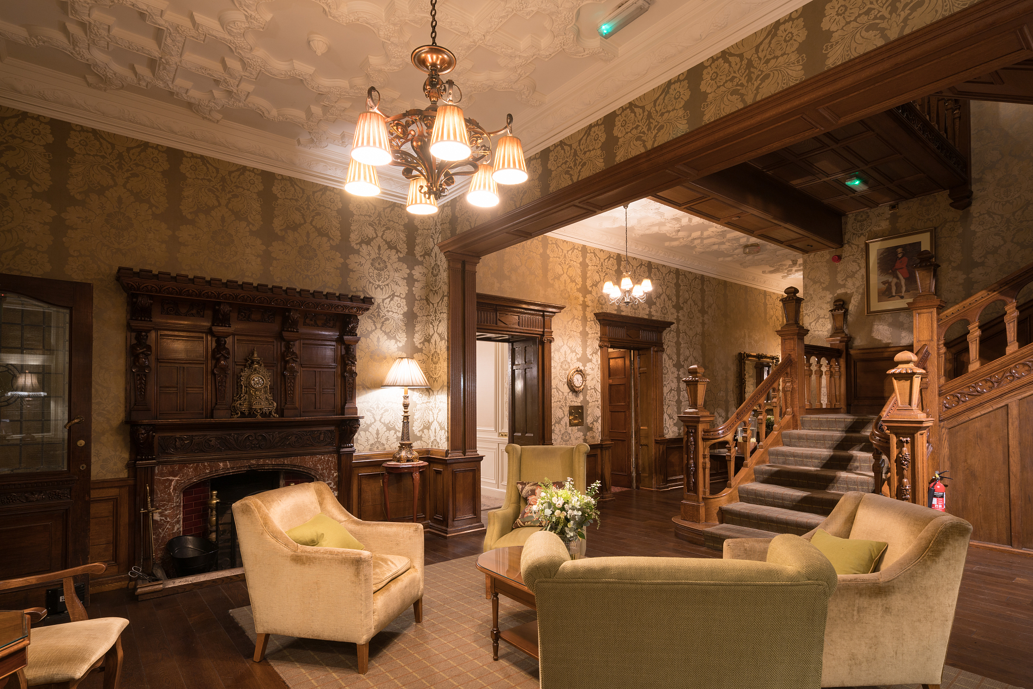 法国著名酒店推荐：从奢华经典到时尚新潮