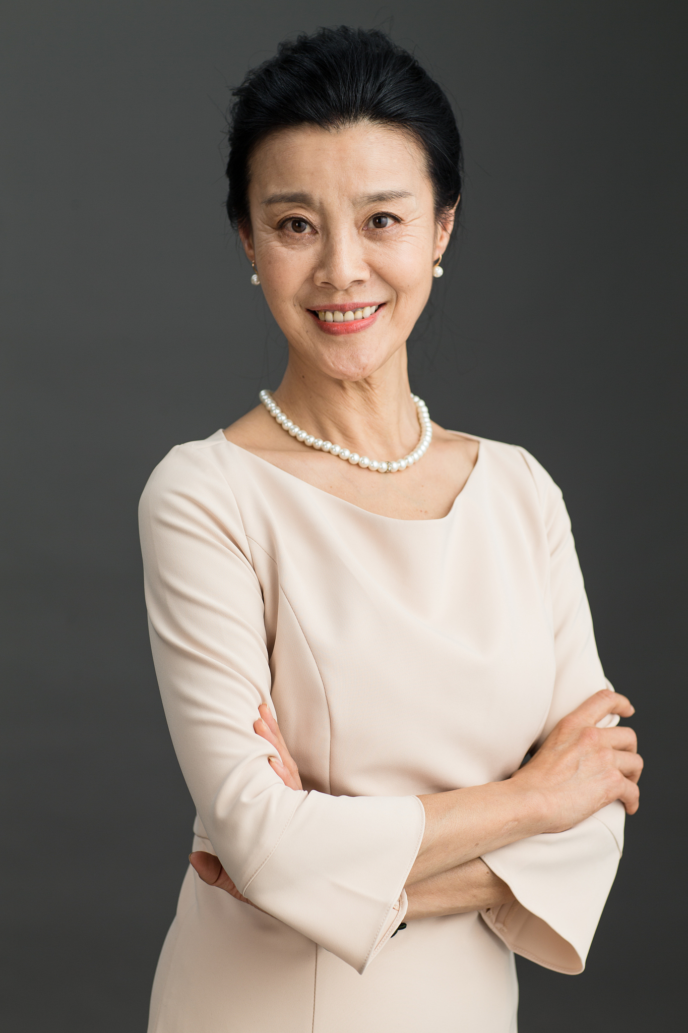 优雅女士肖像