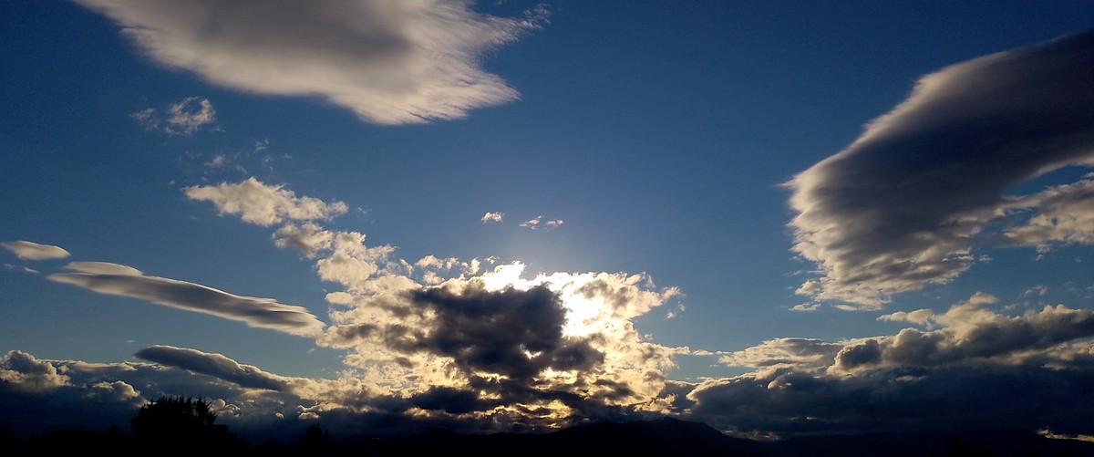 全景照片补天技巧：让天空更自然