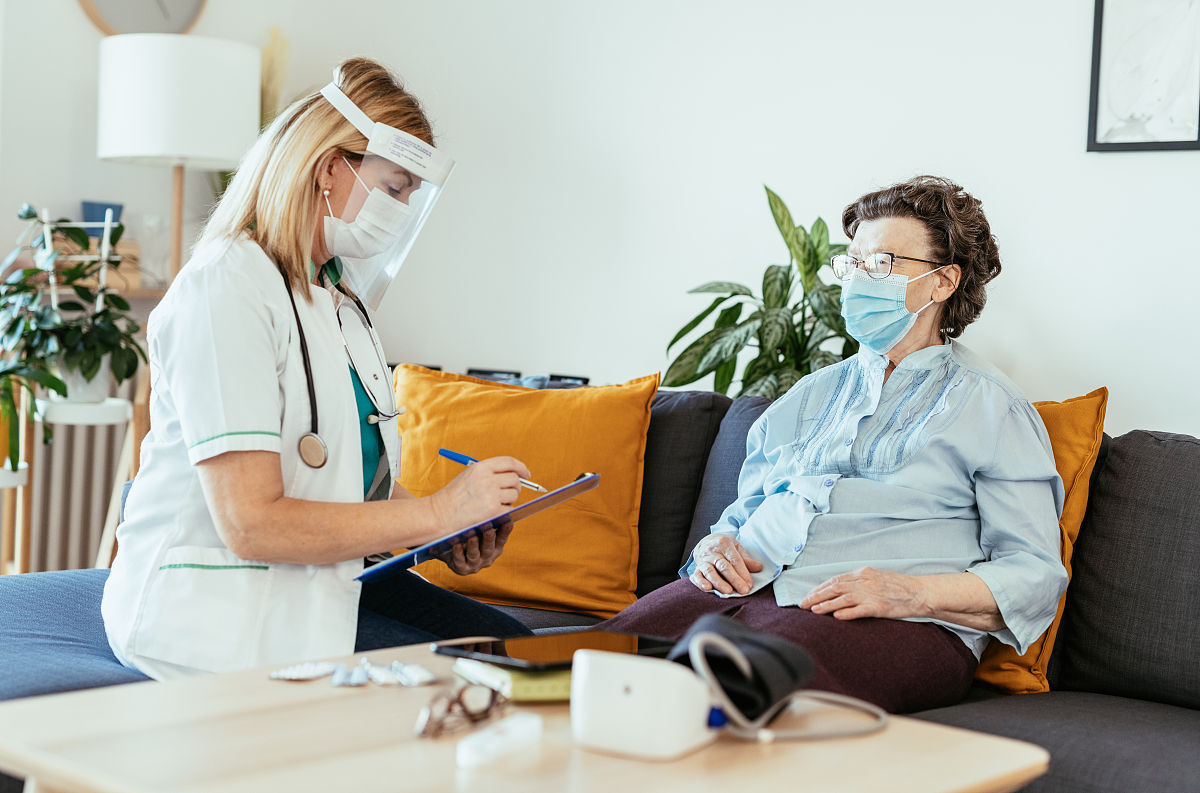 重庆市护士学校2018招生简章及计划