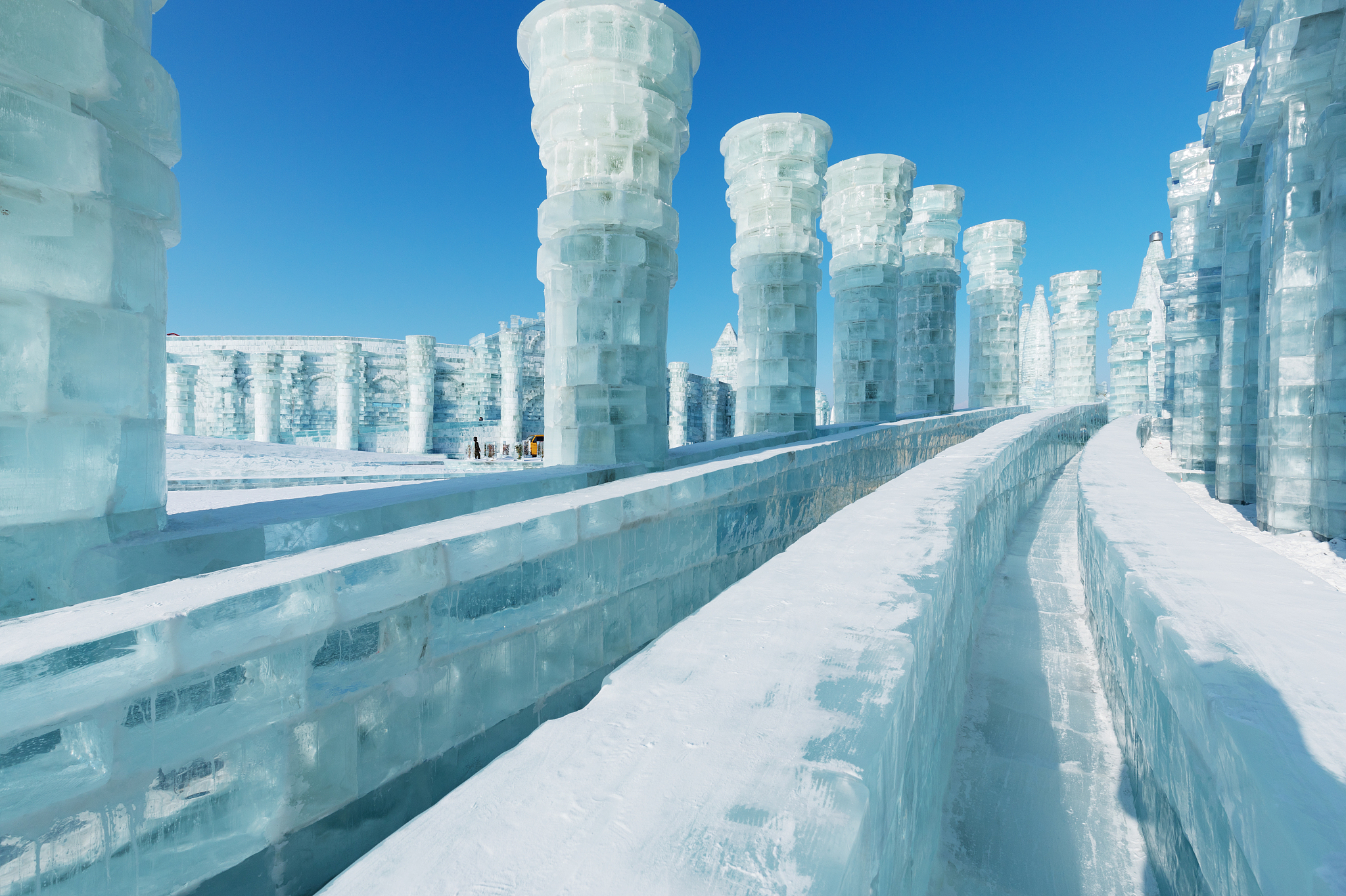 冰雪元素如何提升城市景观设计？