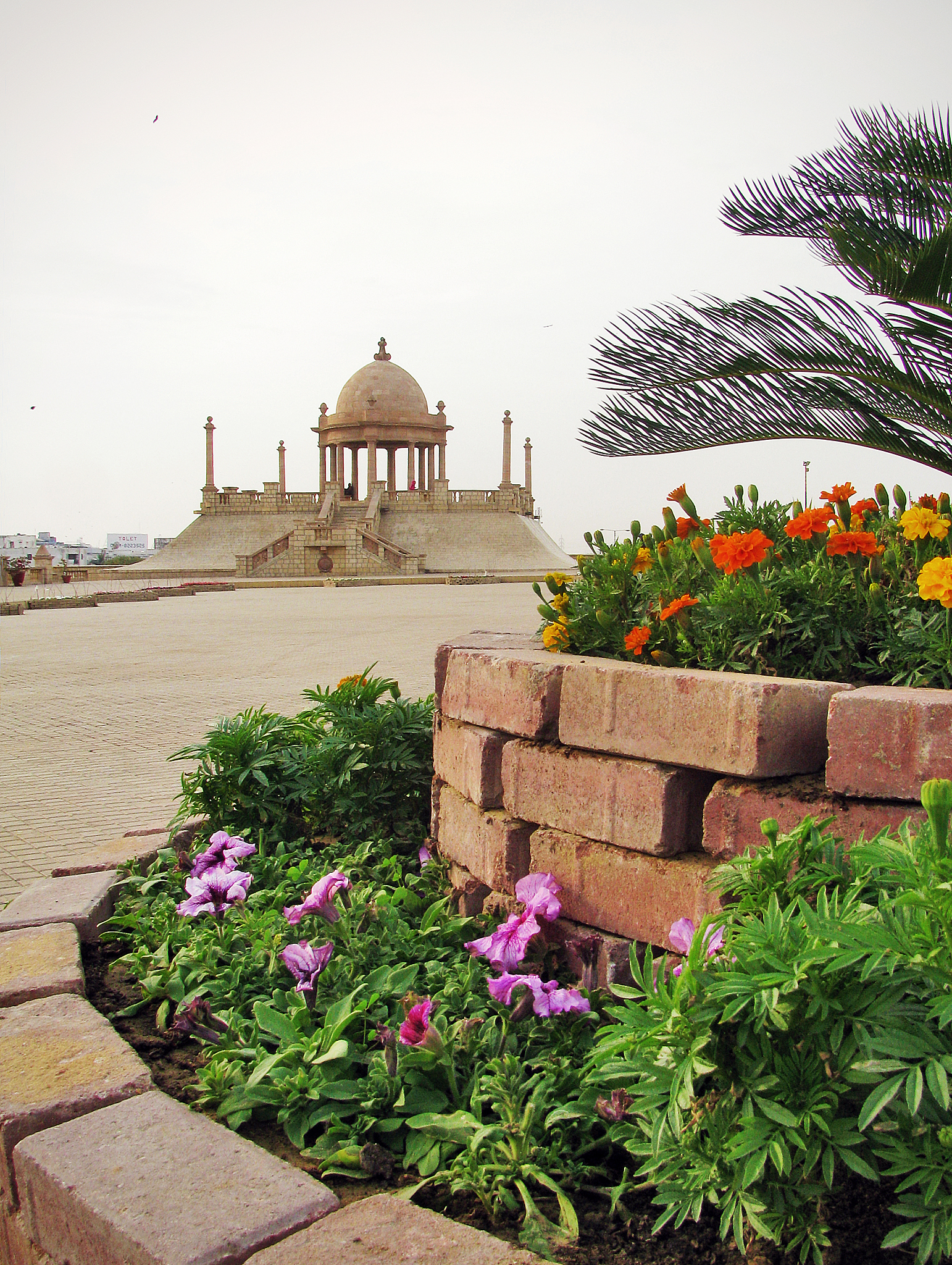 重庆园林技工学校2020年园林建筑工程招生：培养你的园林建筑梦想